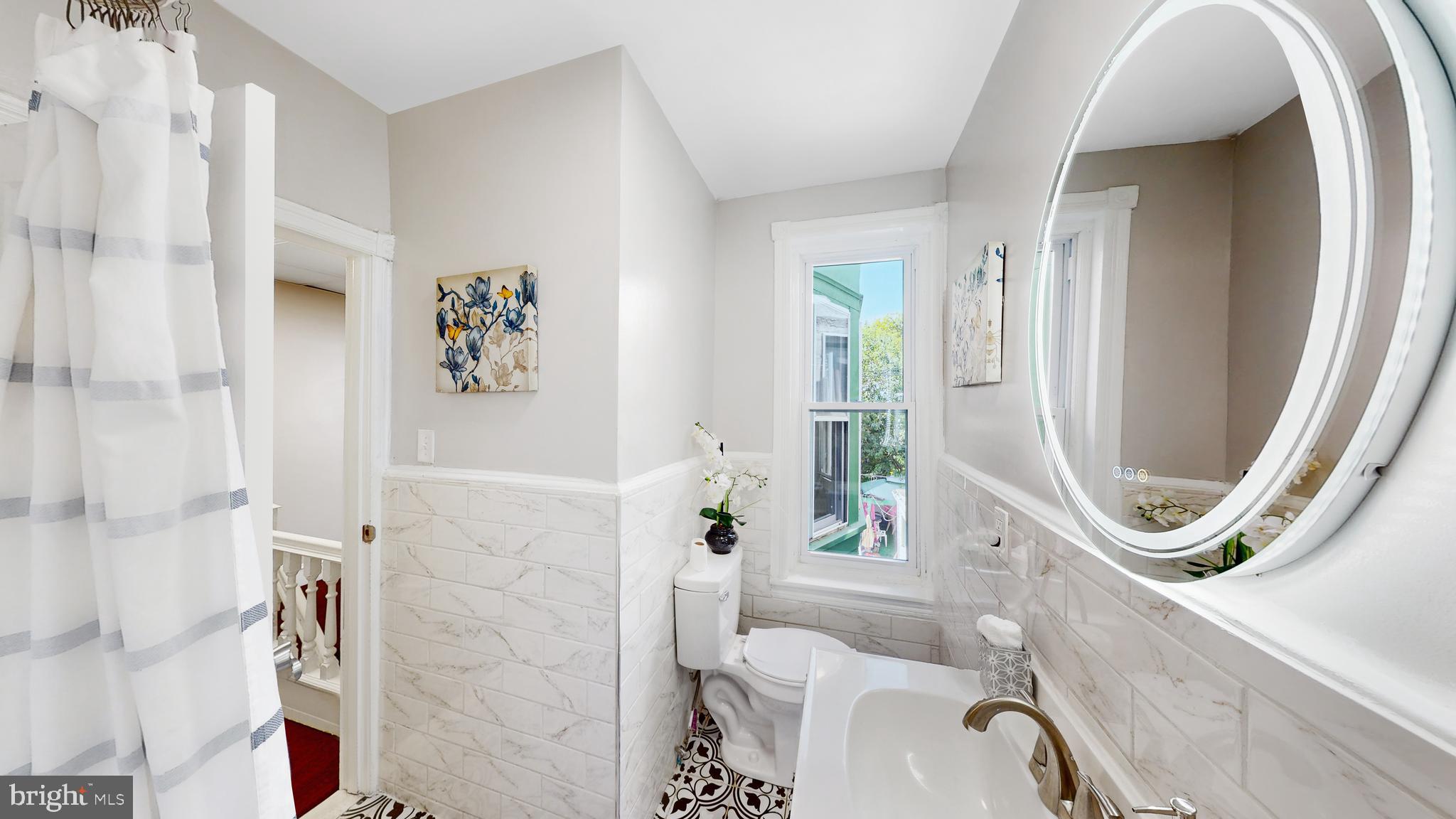 PHILADELPHIA (WEST) - Residential