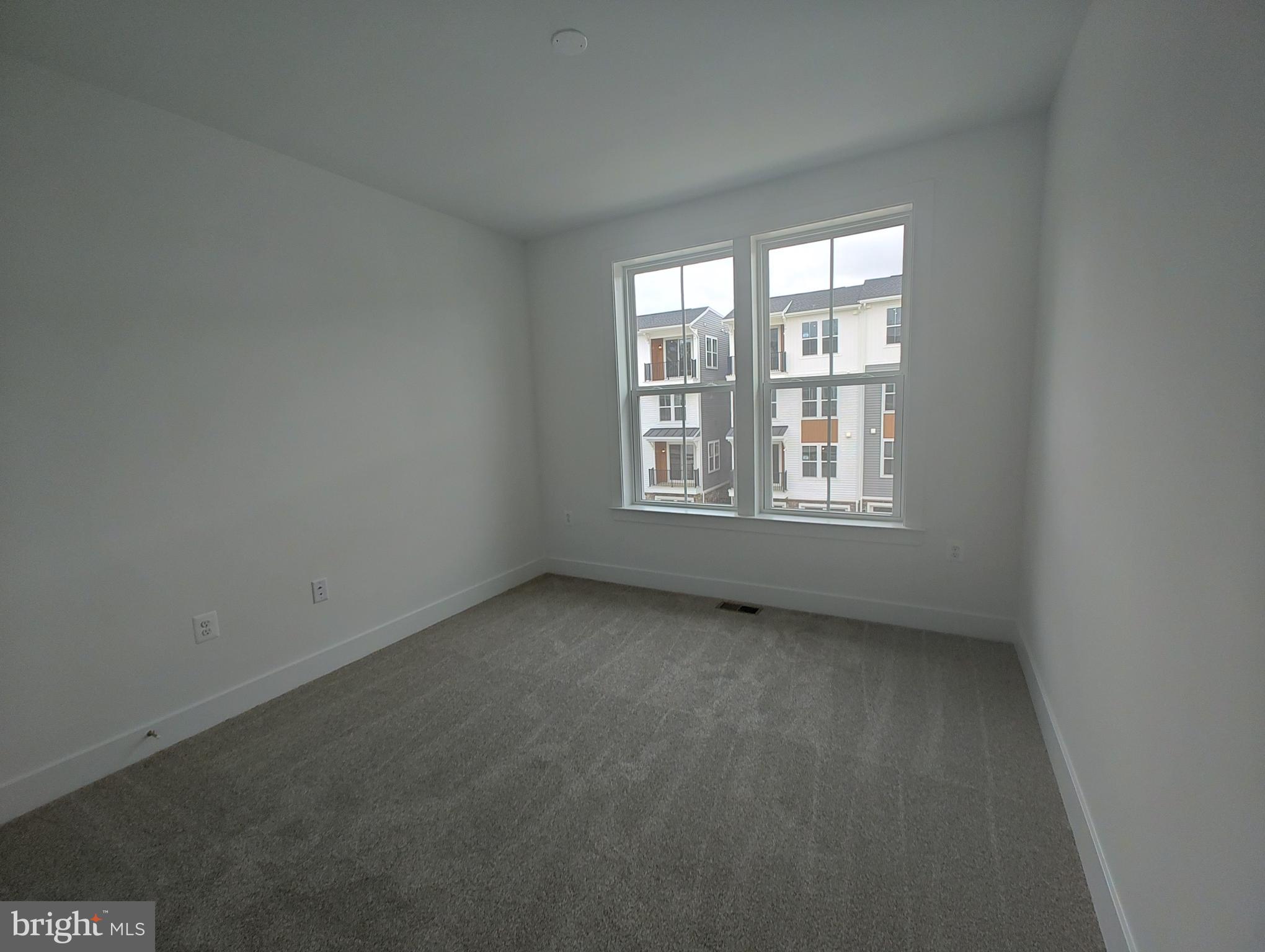 EMBREY MILL - Residential