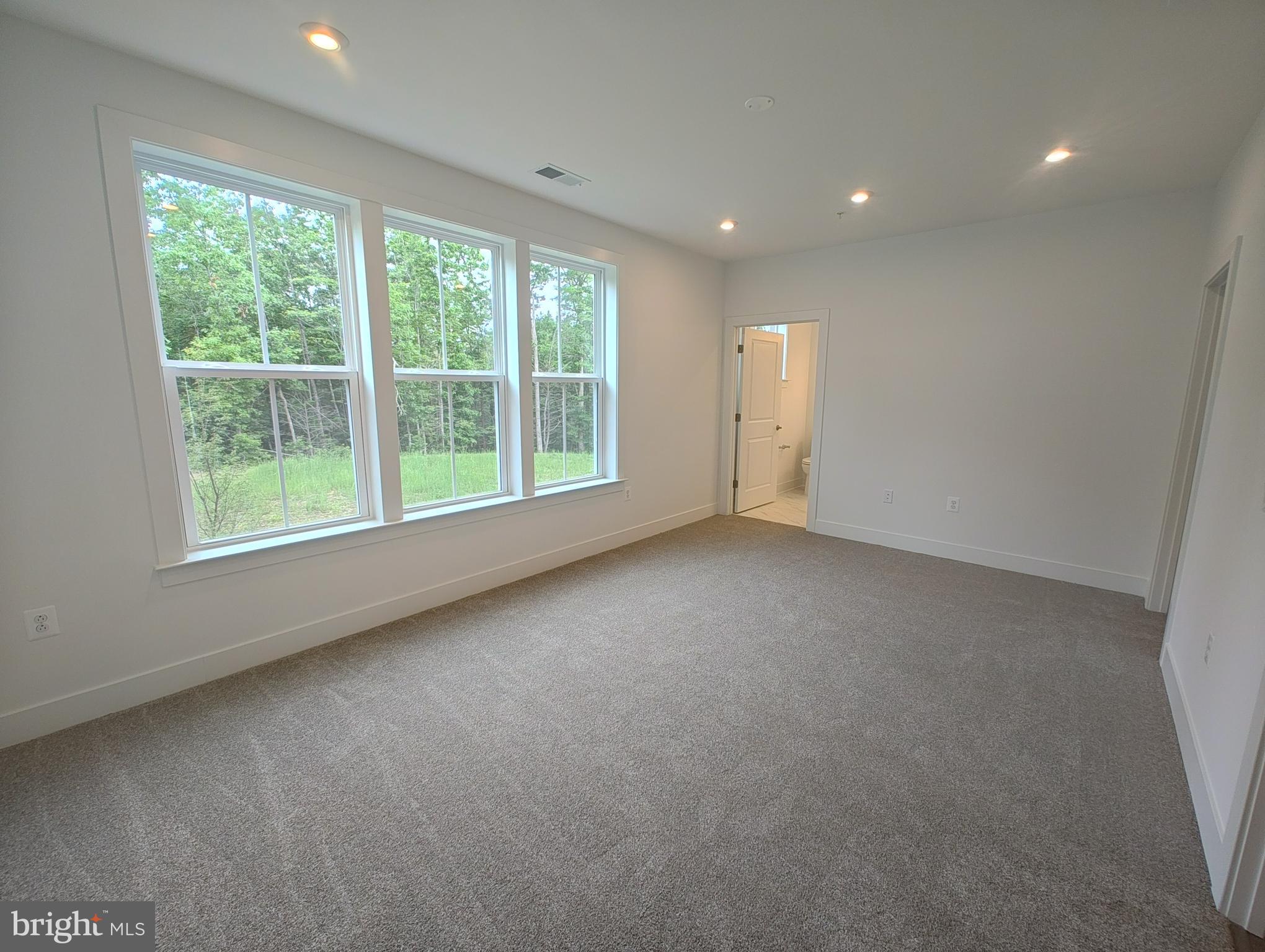 EMBREY MILL - Residential