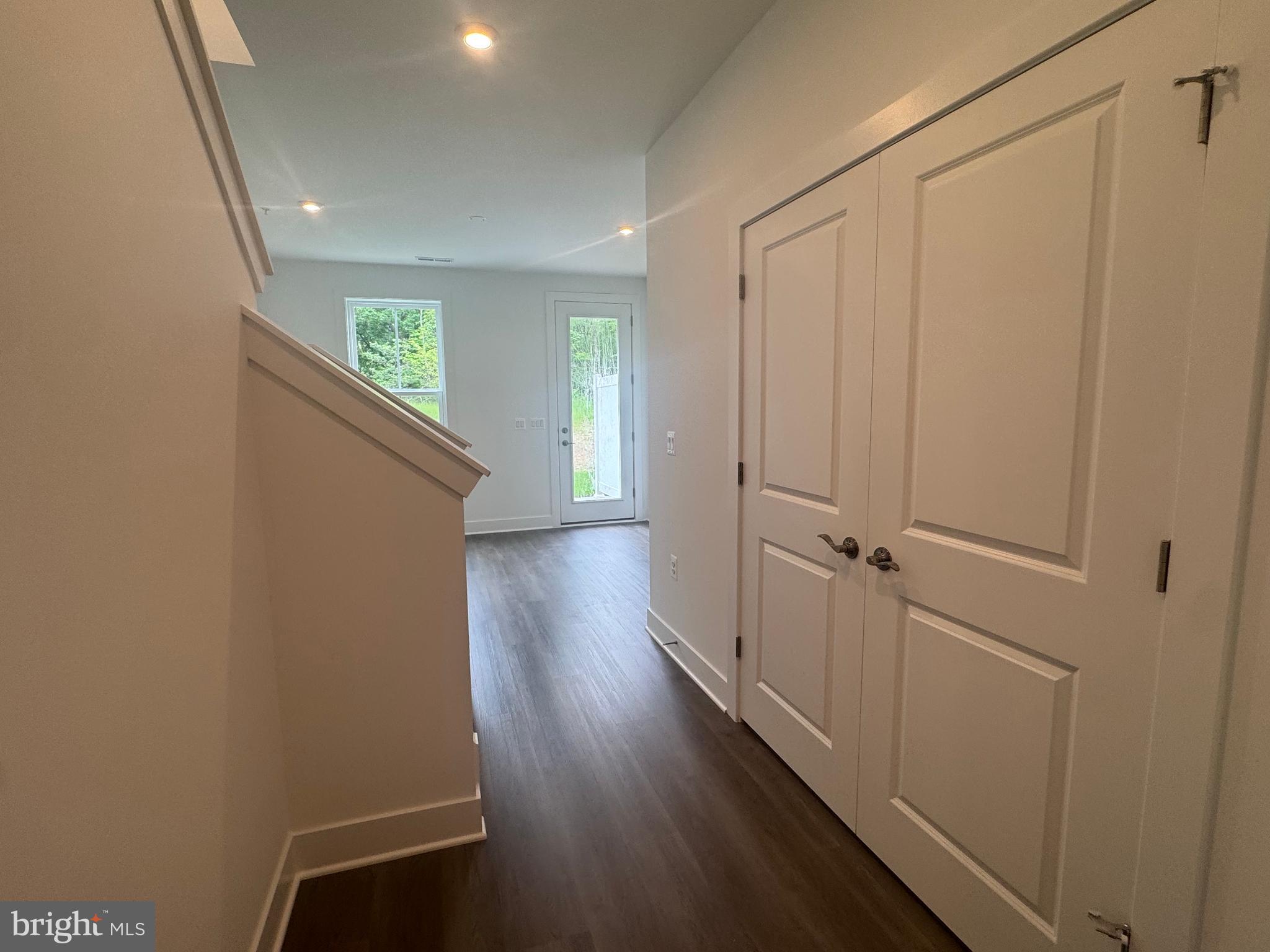 EMBREY MILL - Residential