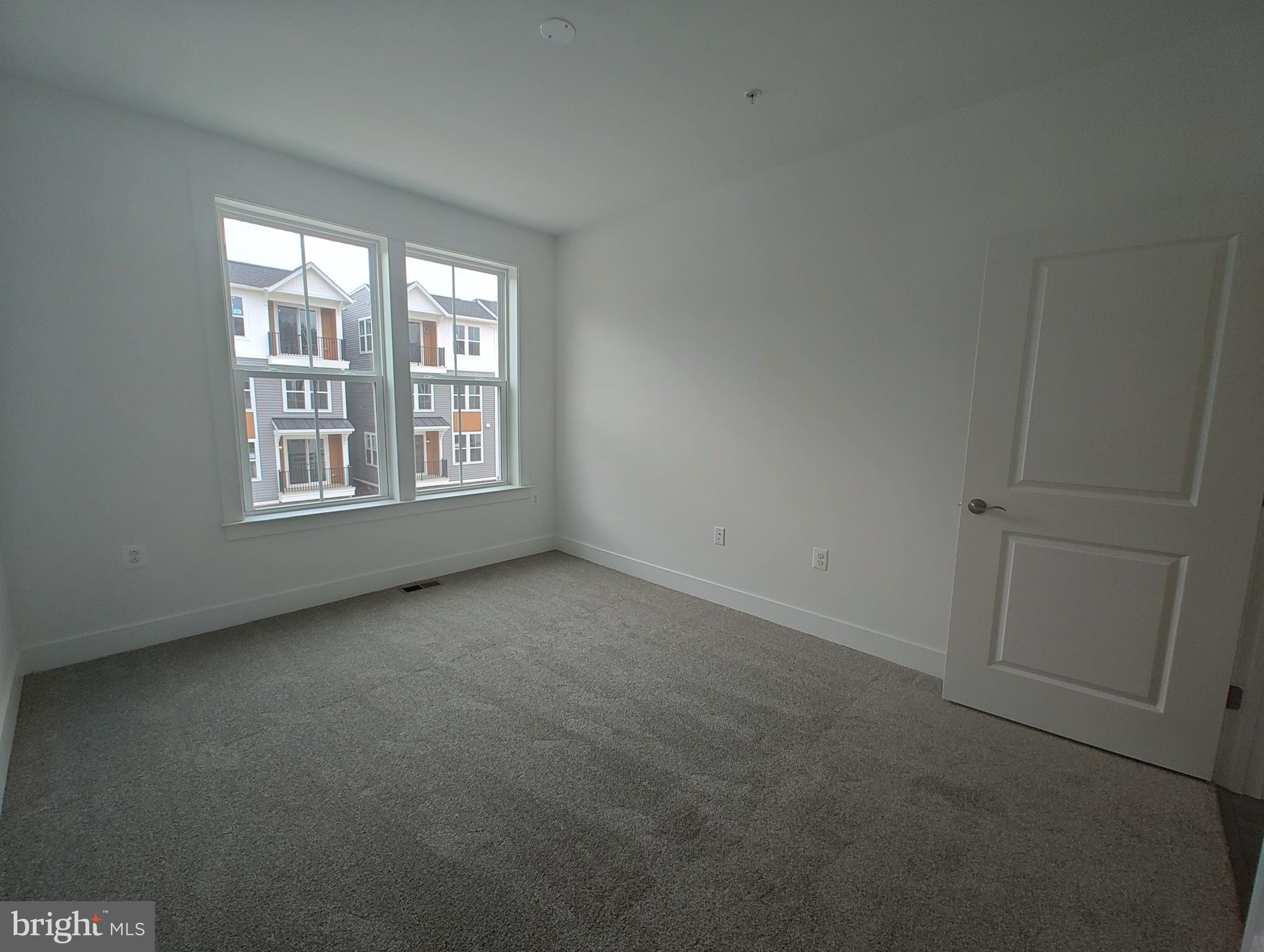 EMBREY MILL - Residential