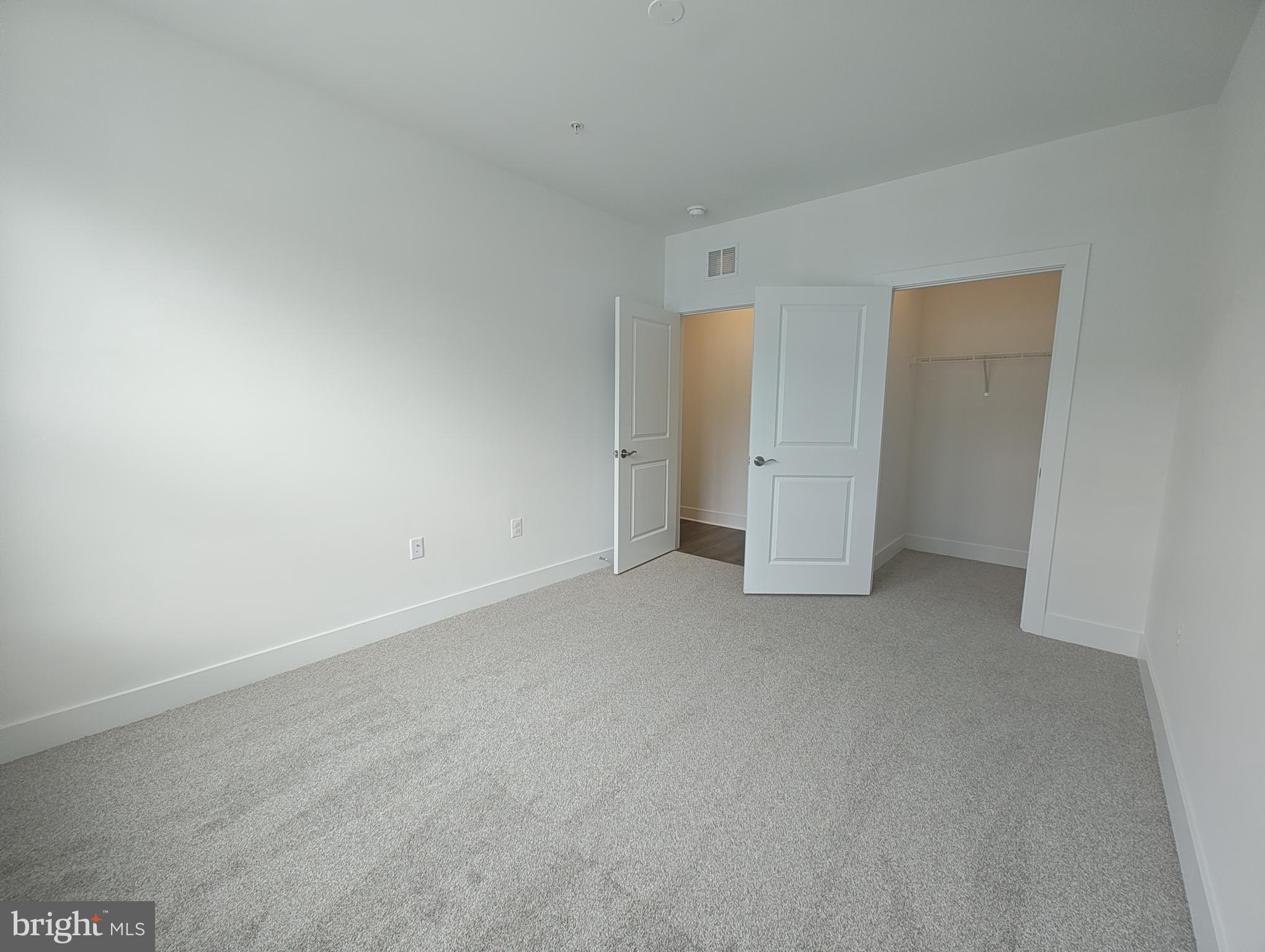 EMBREY MILL - Residential
