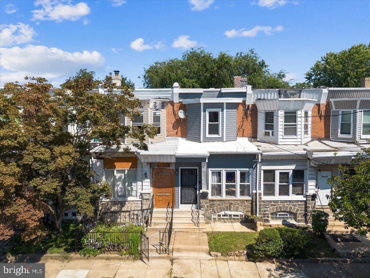 WEST PHILADELPHIA - Residential