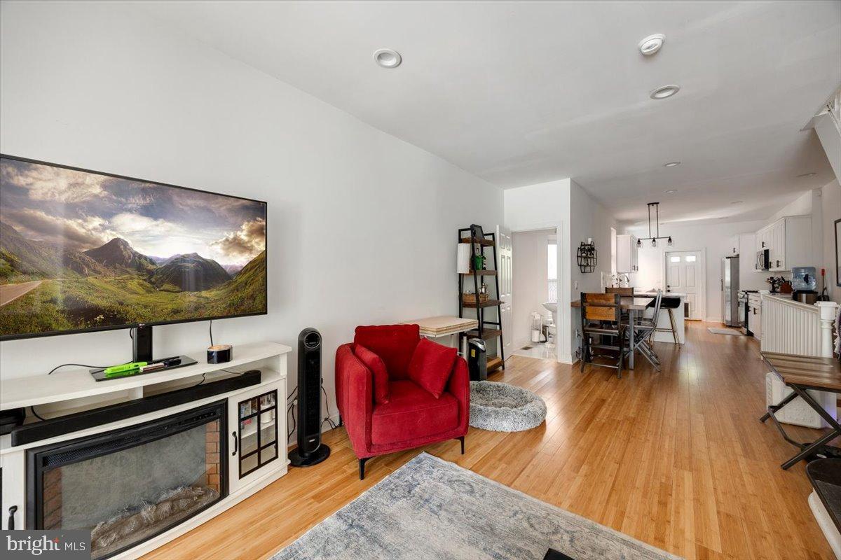 WEST PHILADELPHIA - Residential