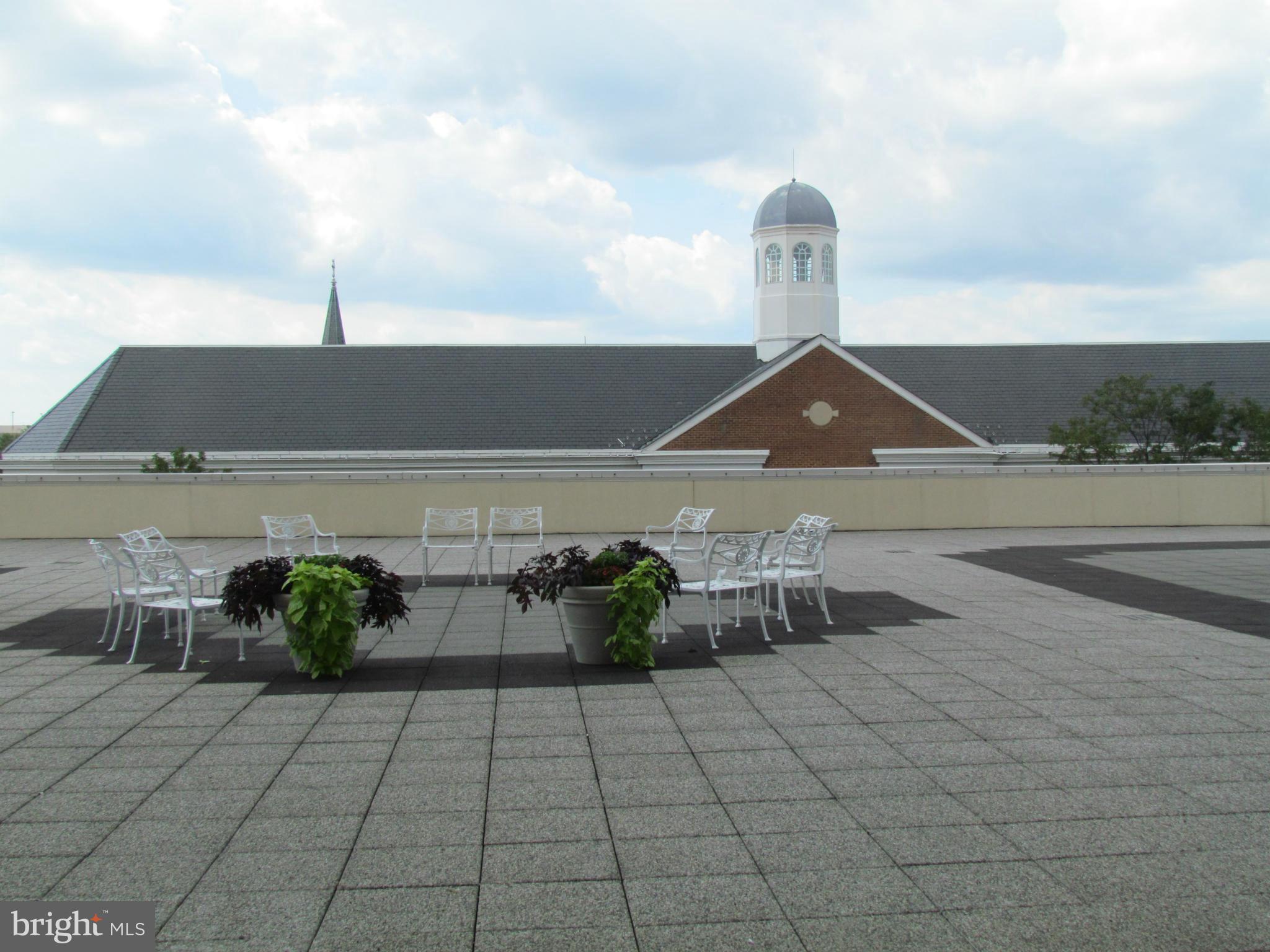 PENTHOUSE - Residential