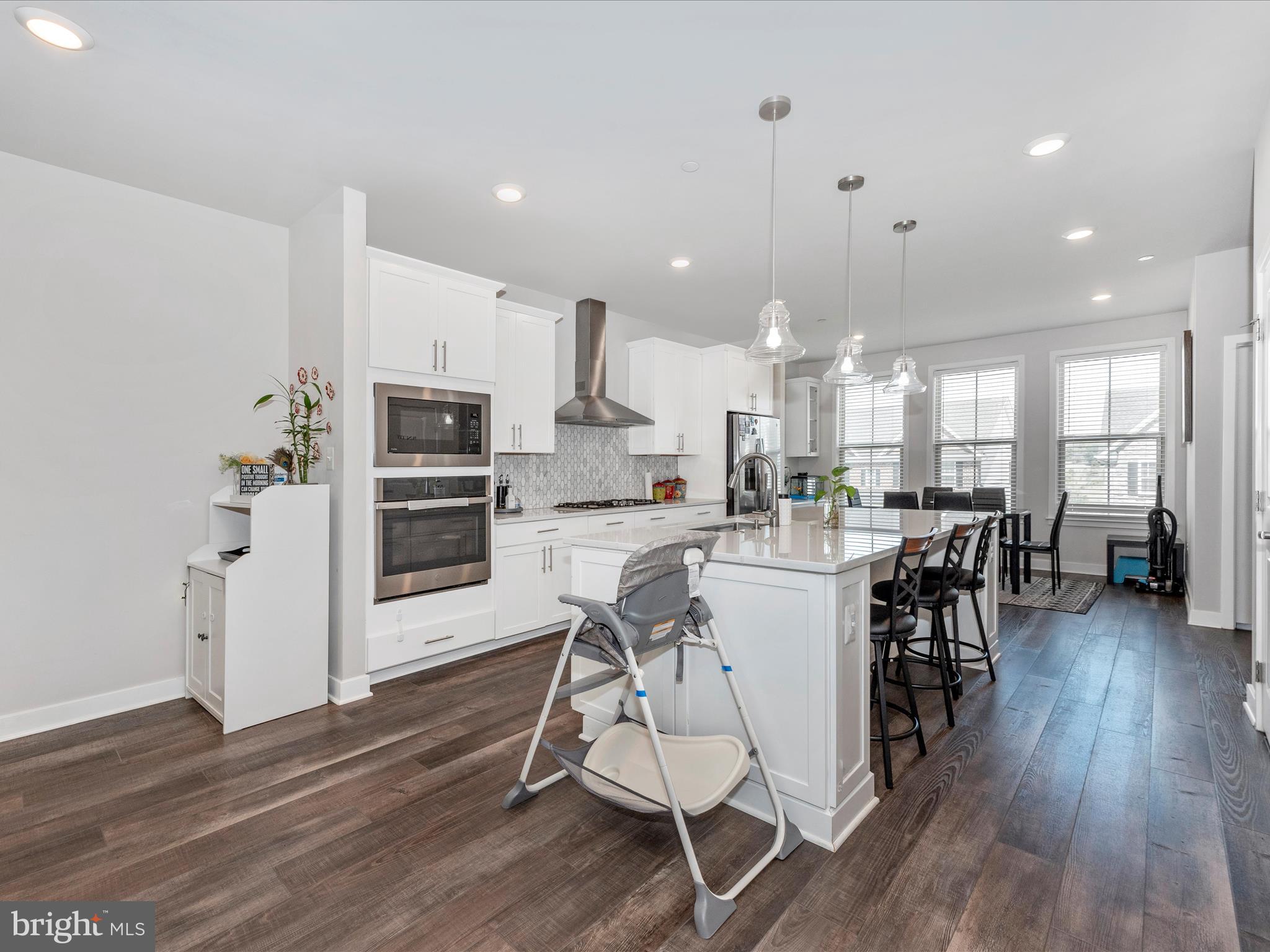 LANDSDALE - Residential Lease