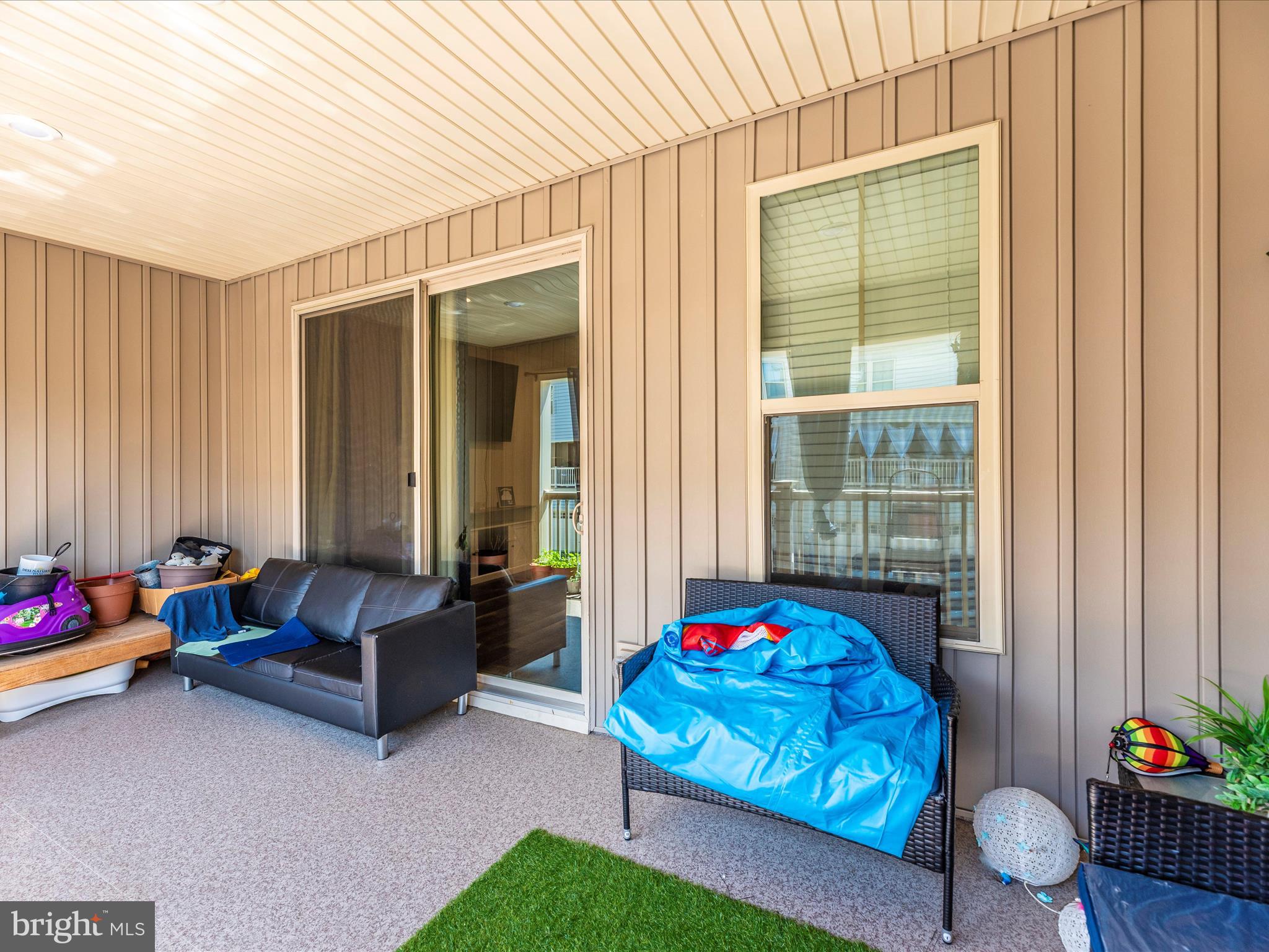 LANDSDALE - Residential Lease