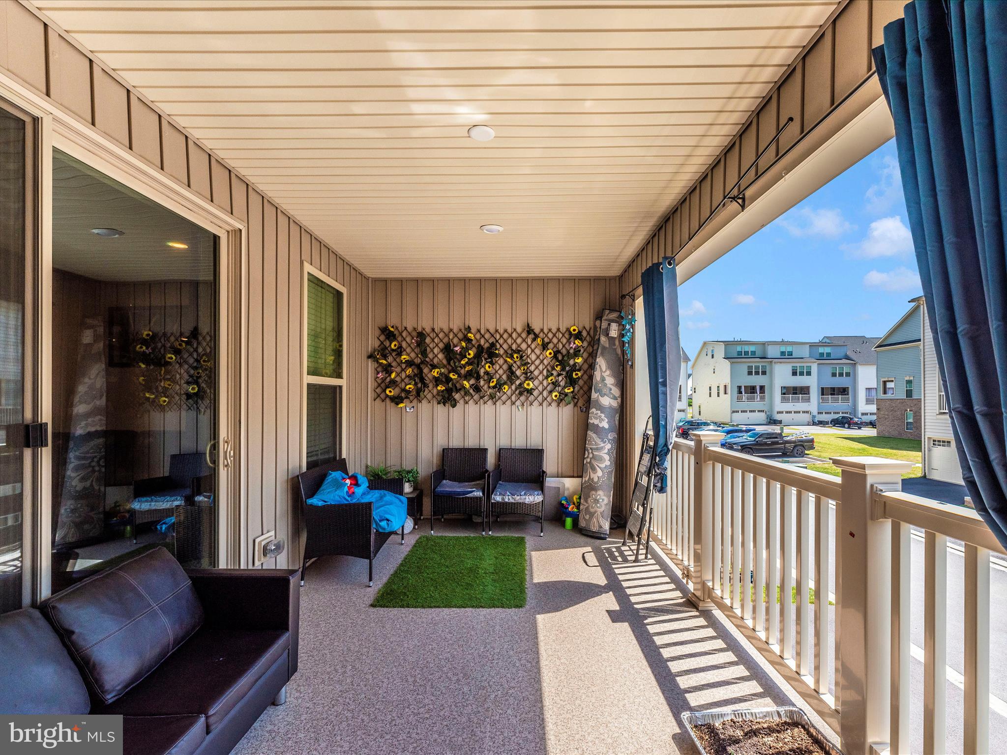 LANDSDALE - Residential Lease