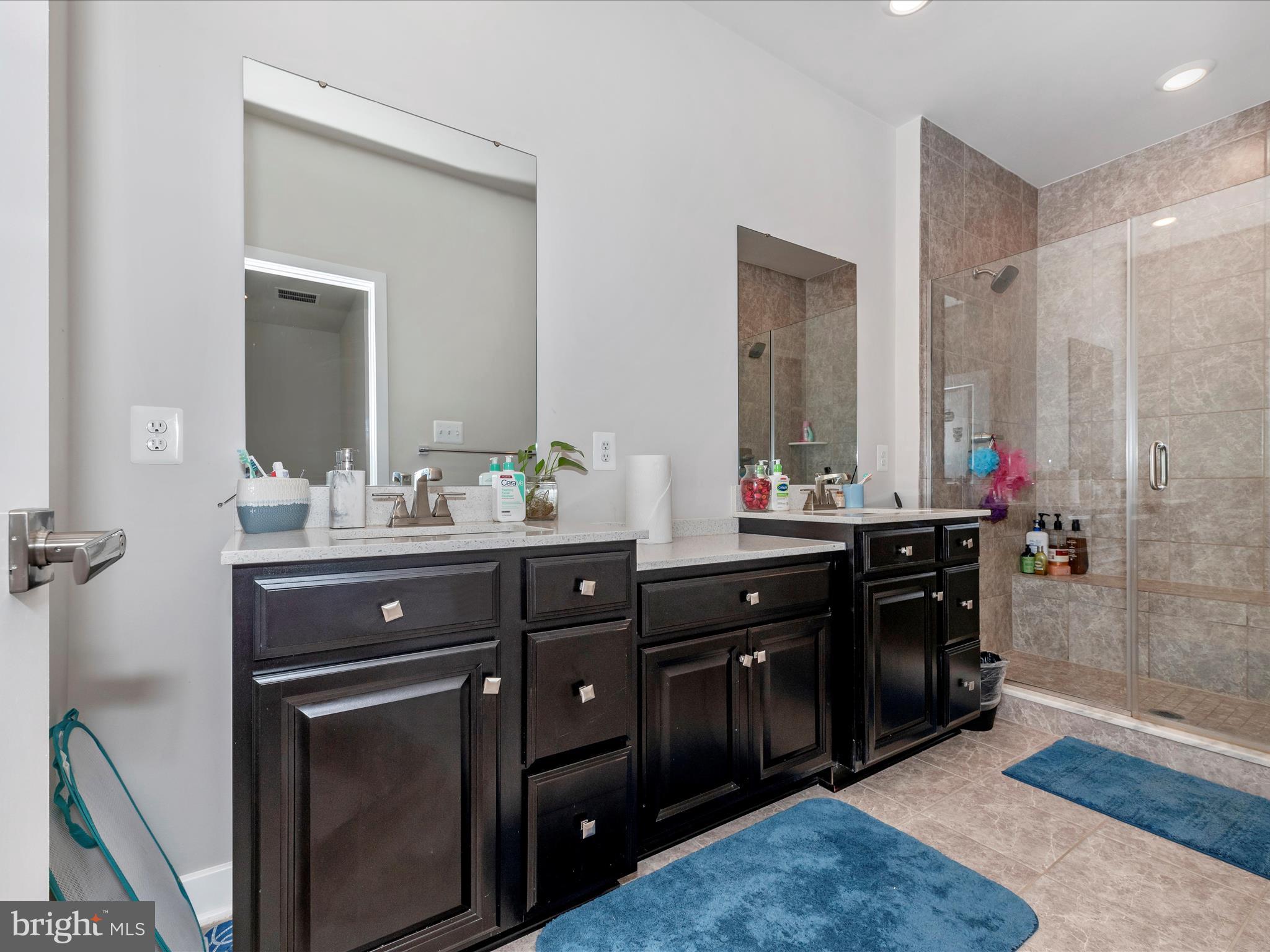 LANDSDALE - Residential Lease