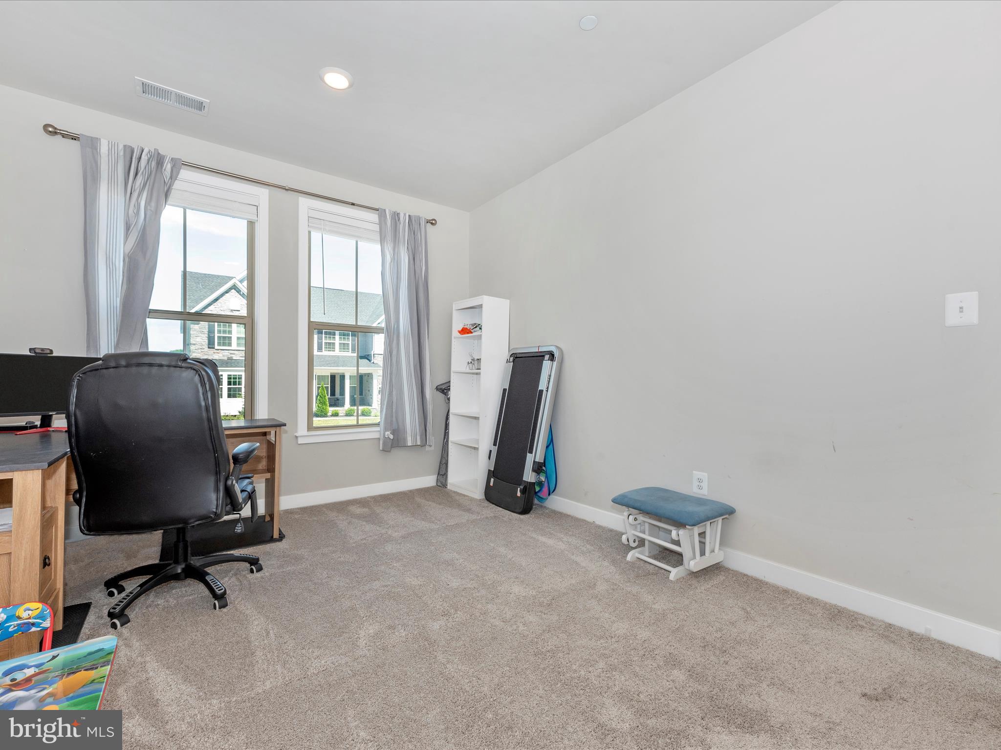 LANDSDALE - Residential Lease