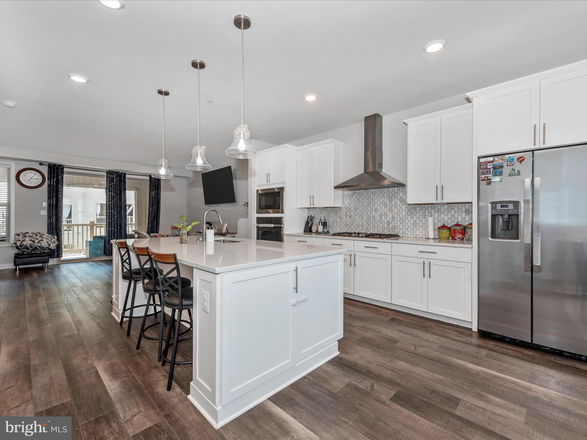 LANDSDALE - Residential Lease