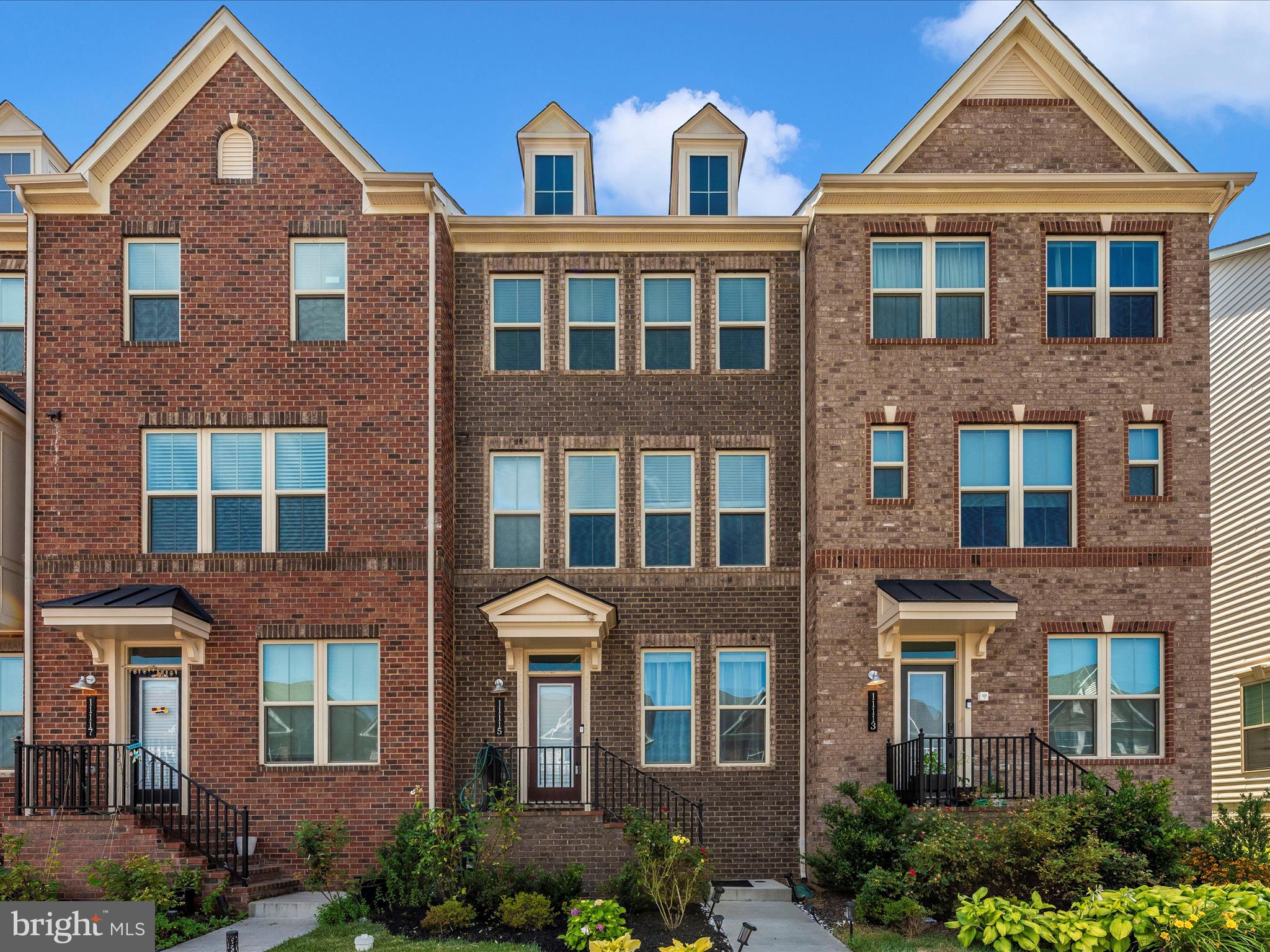 LANDSDALE - Residential Lease