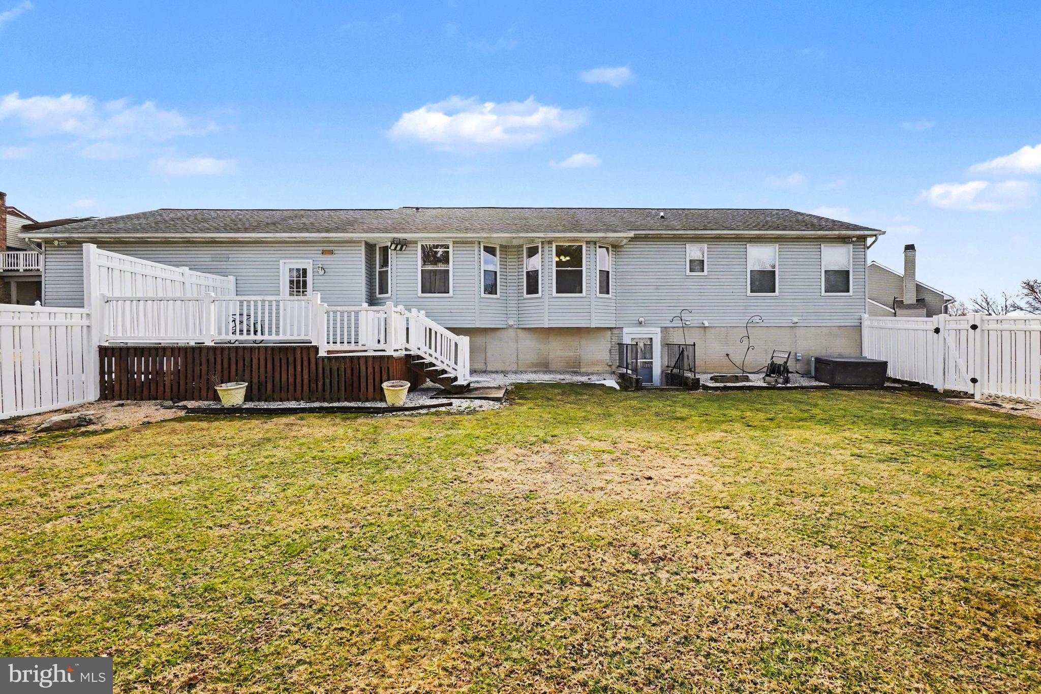 PERRY HALL - Residential