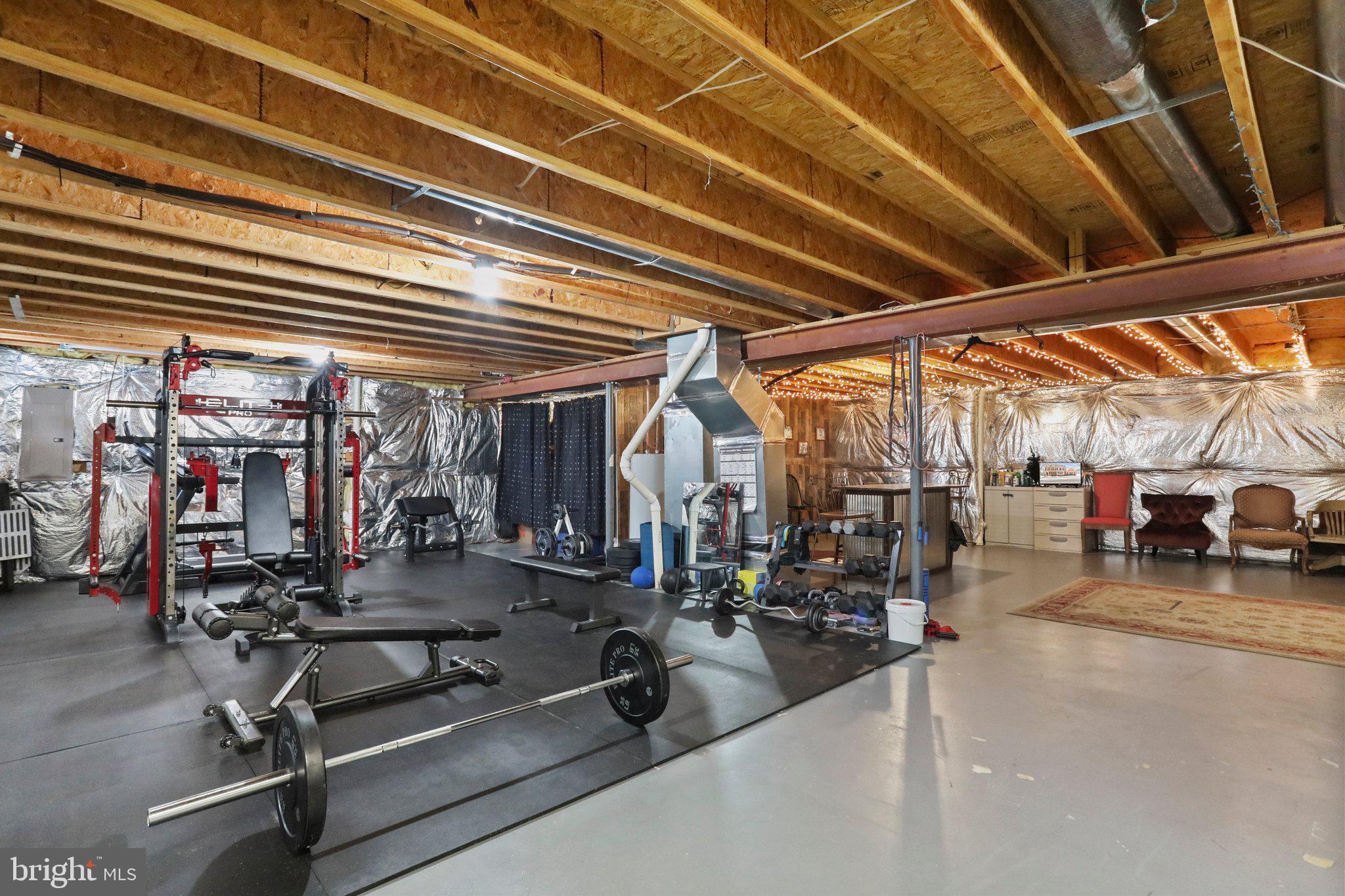 HUNTFIELD - Residential