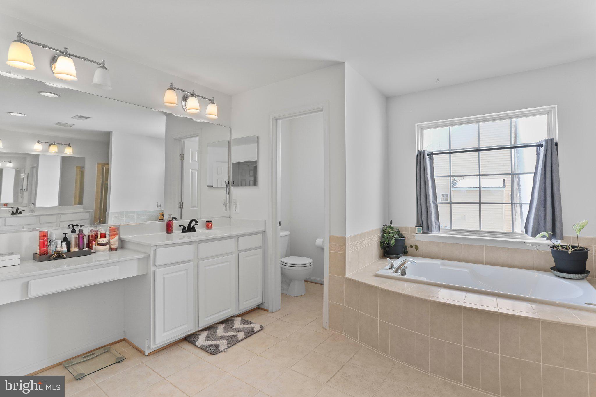 HUNTFIELD - Residential