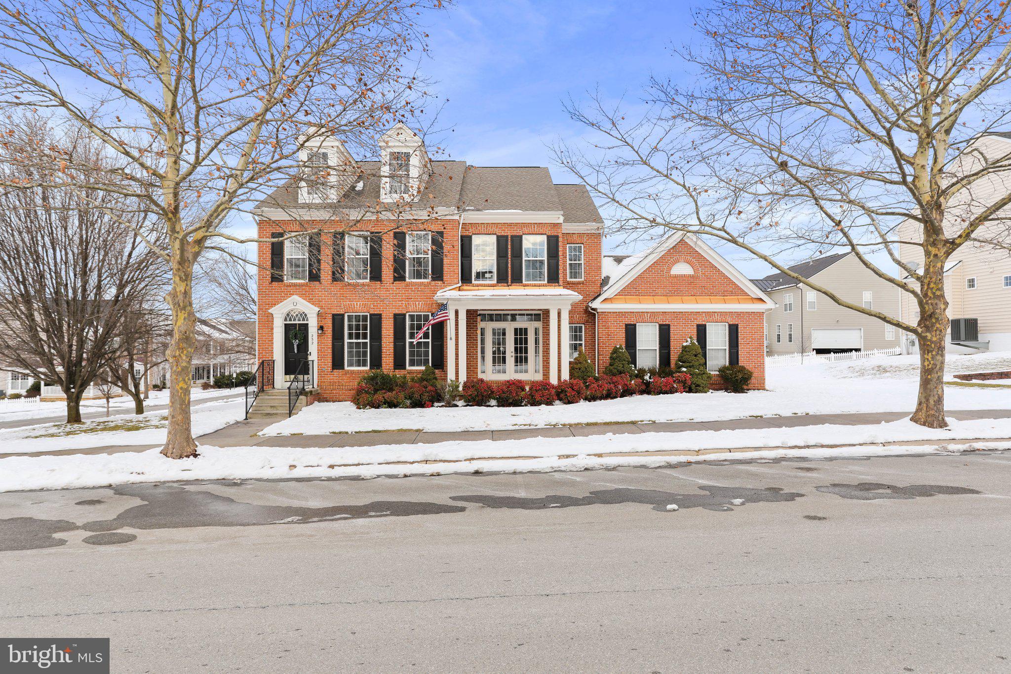 HUNTFIELD - Residential