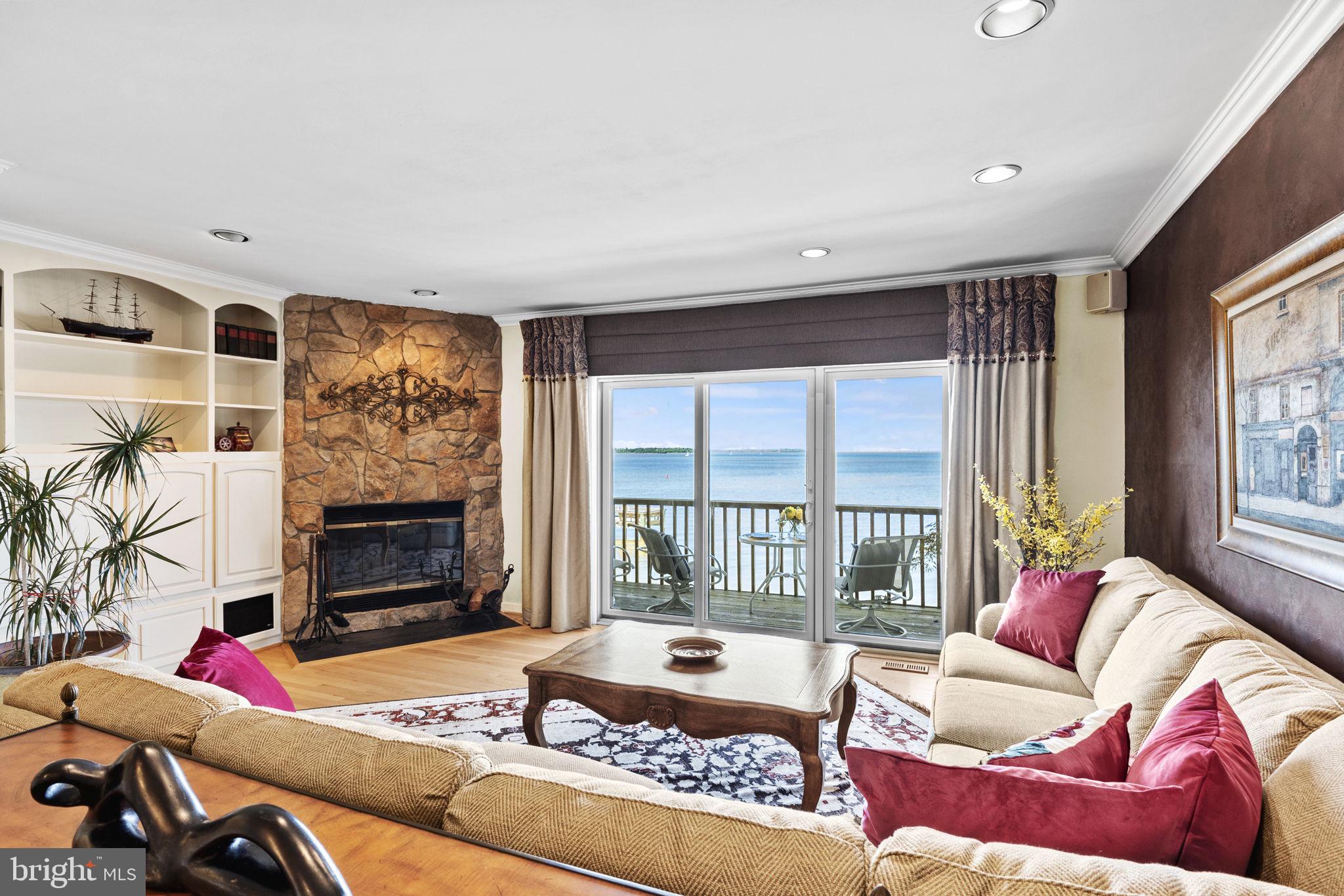 CHESAPEAKE HARBOUR - Residential