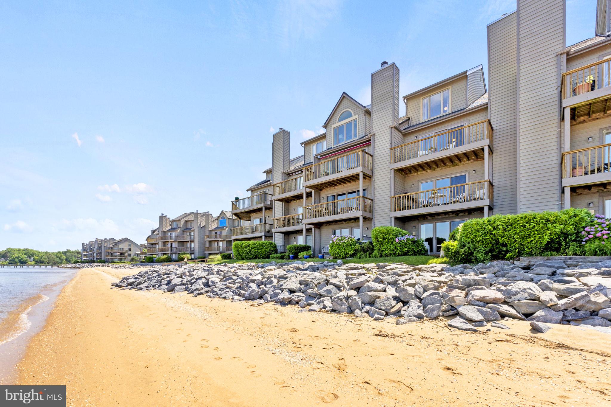 CHESAPEAKE HARBOUR - Residential