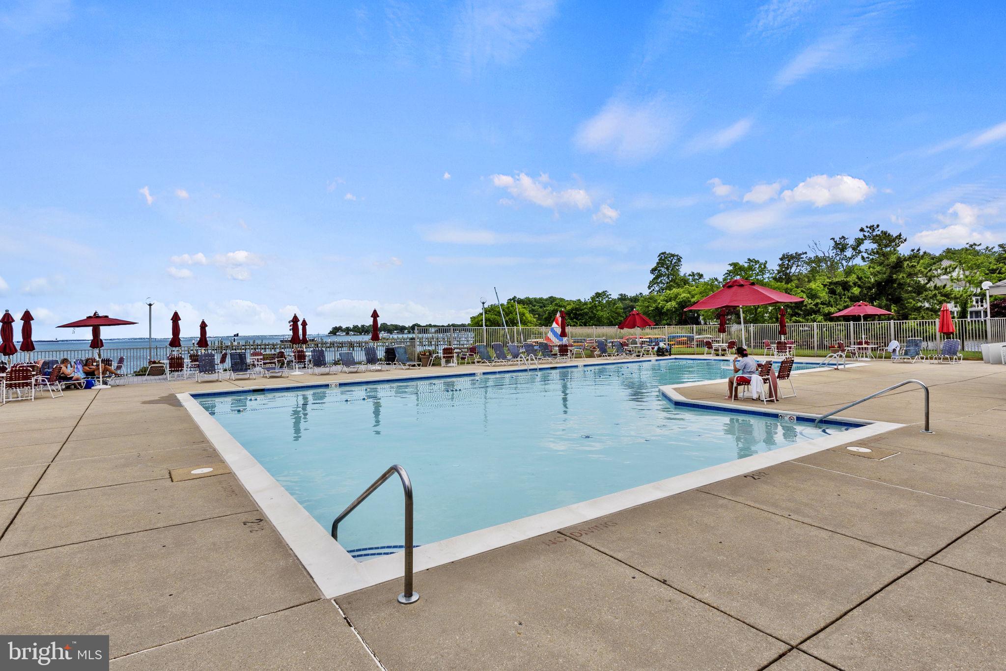 CHESAPEAKE HARBOUR - Residential