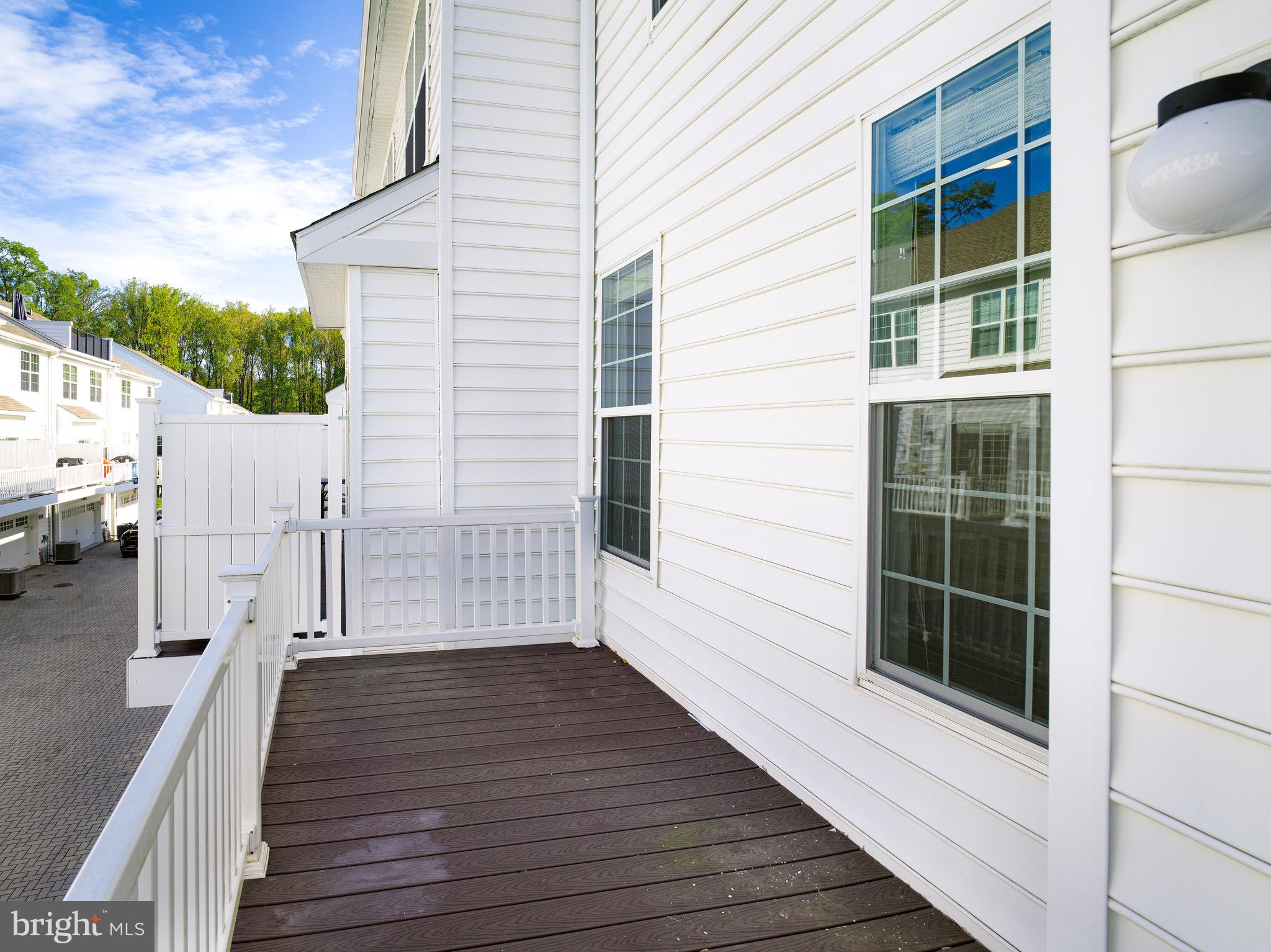 RAVENSCLIFF - Residential