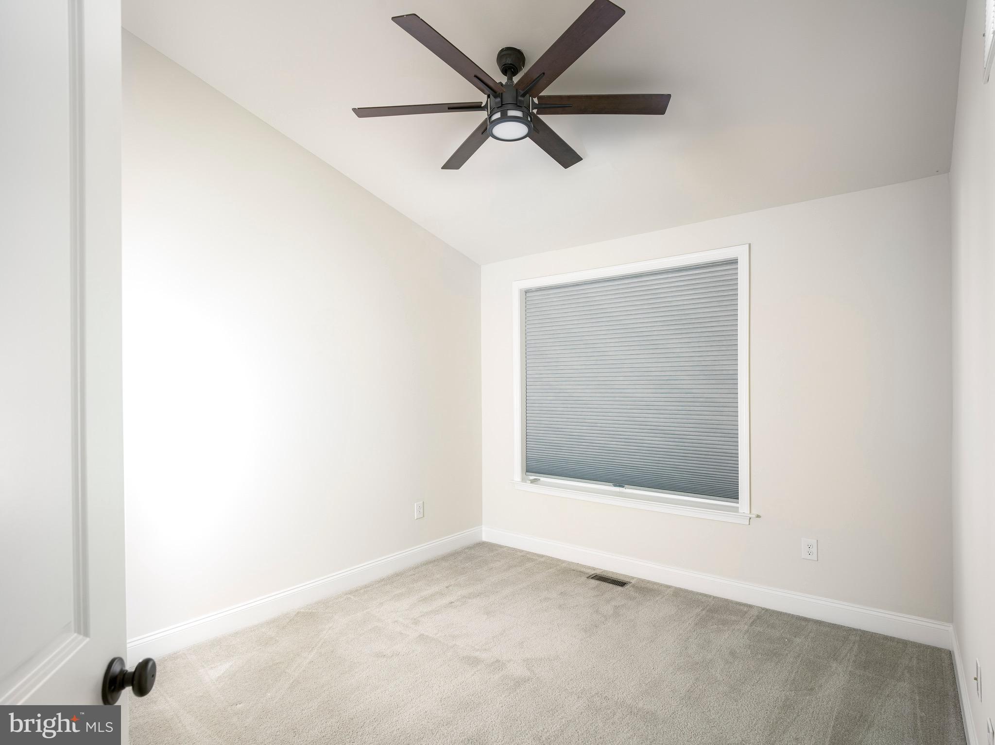 RAVENSCLIFF - Residential