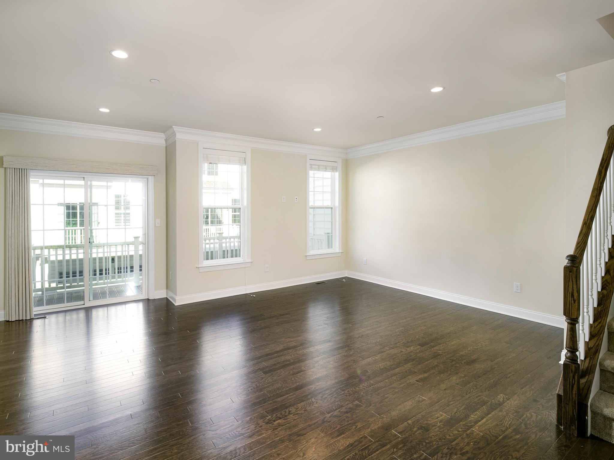 RAVENSCLIFF - Residential