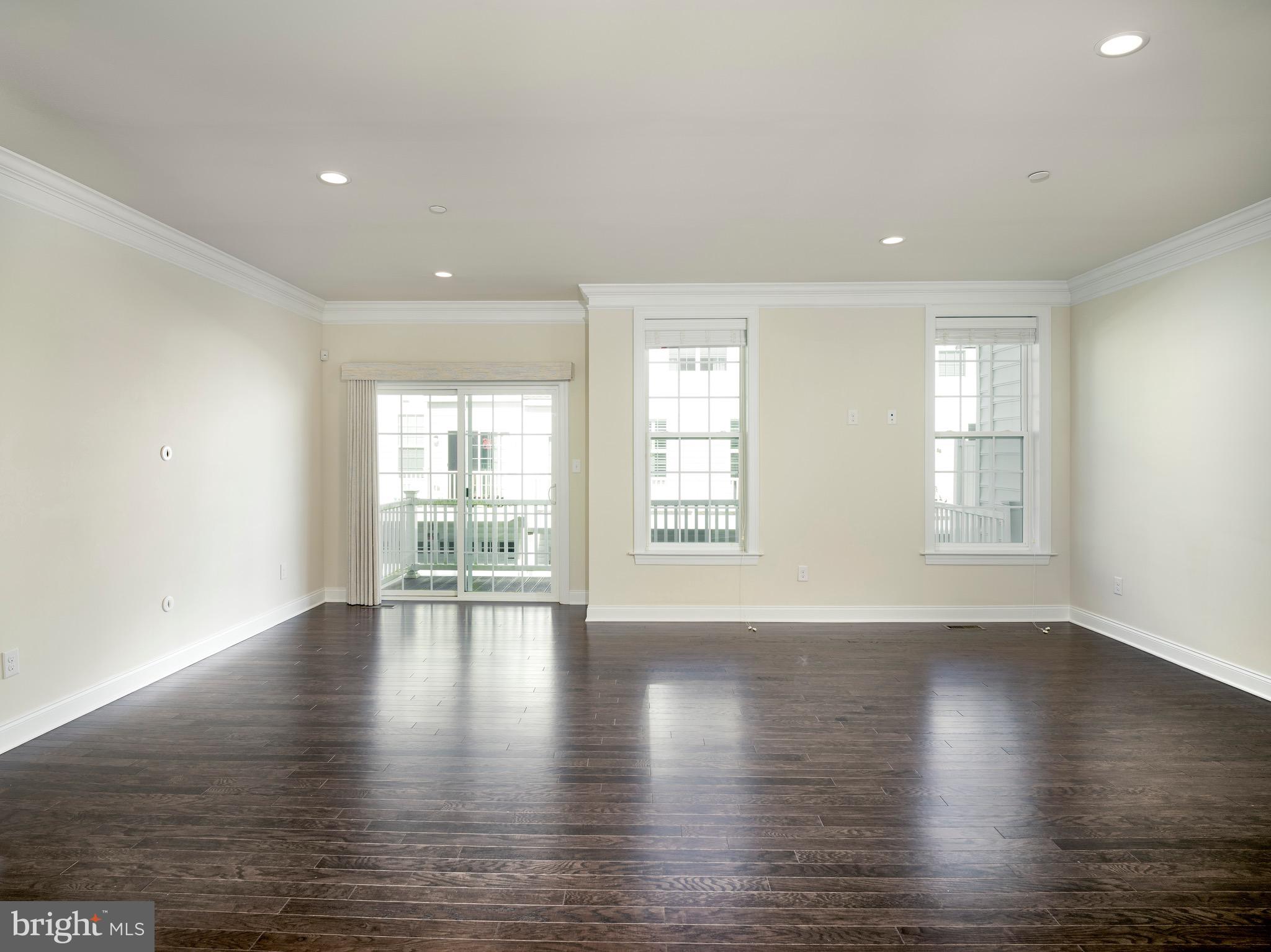 RAVENSCLIFF - Residential