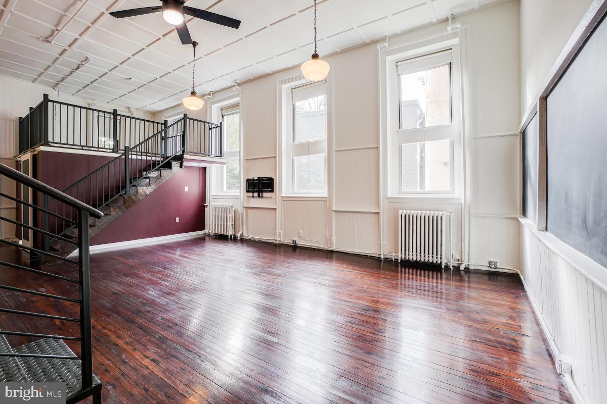 1375 MARYLAND AVENUE NE F