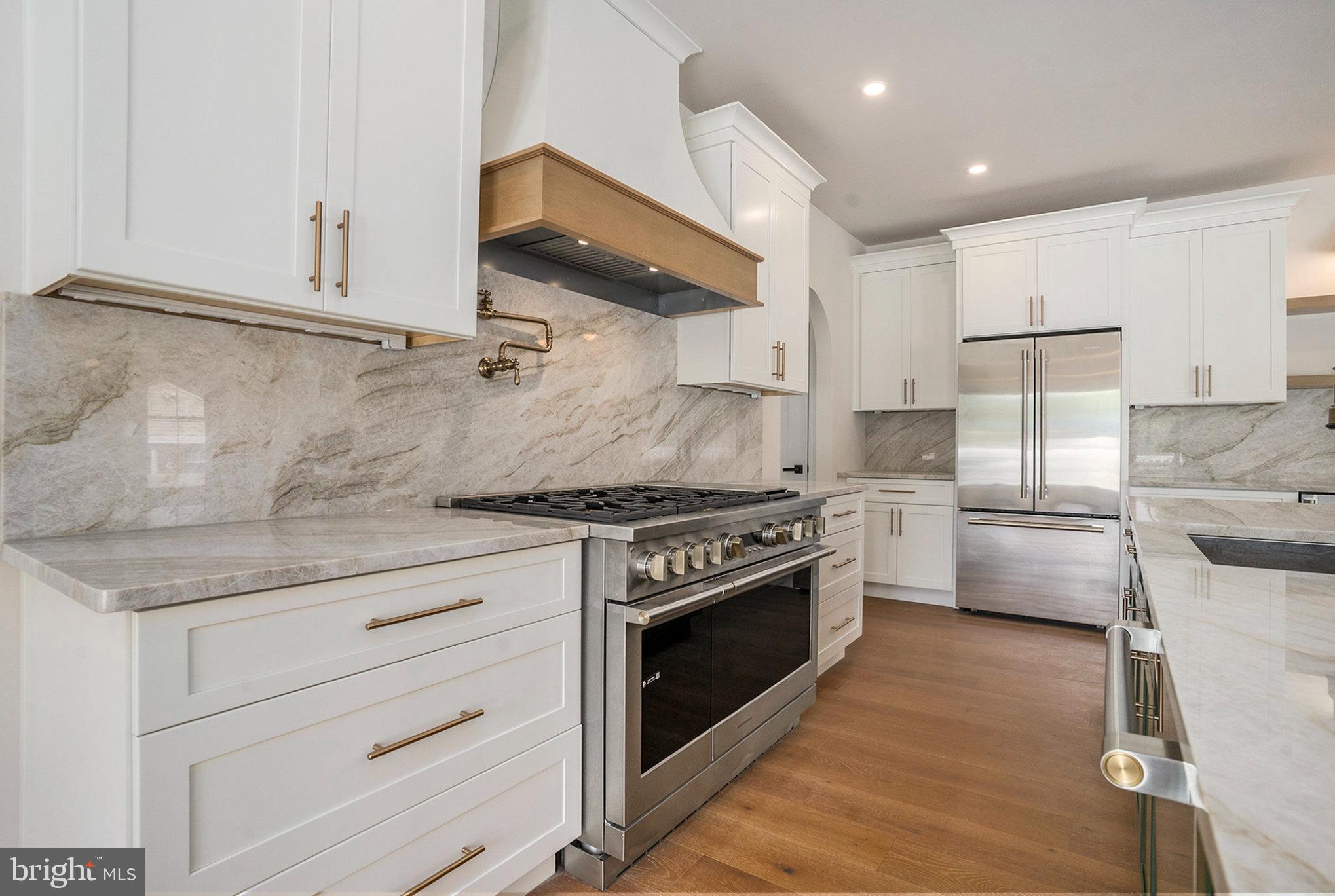 CONSHOHOCKEN - Residential