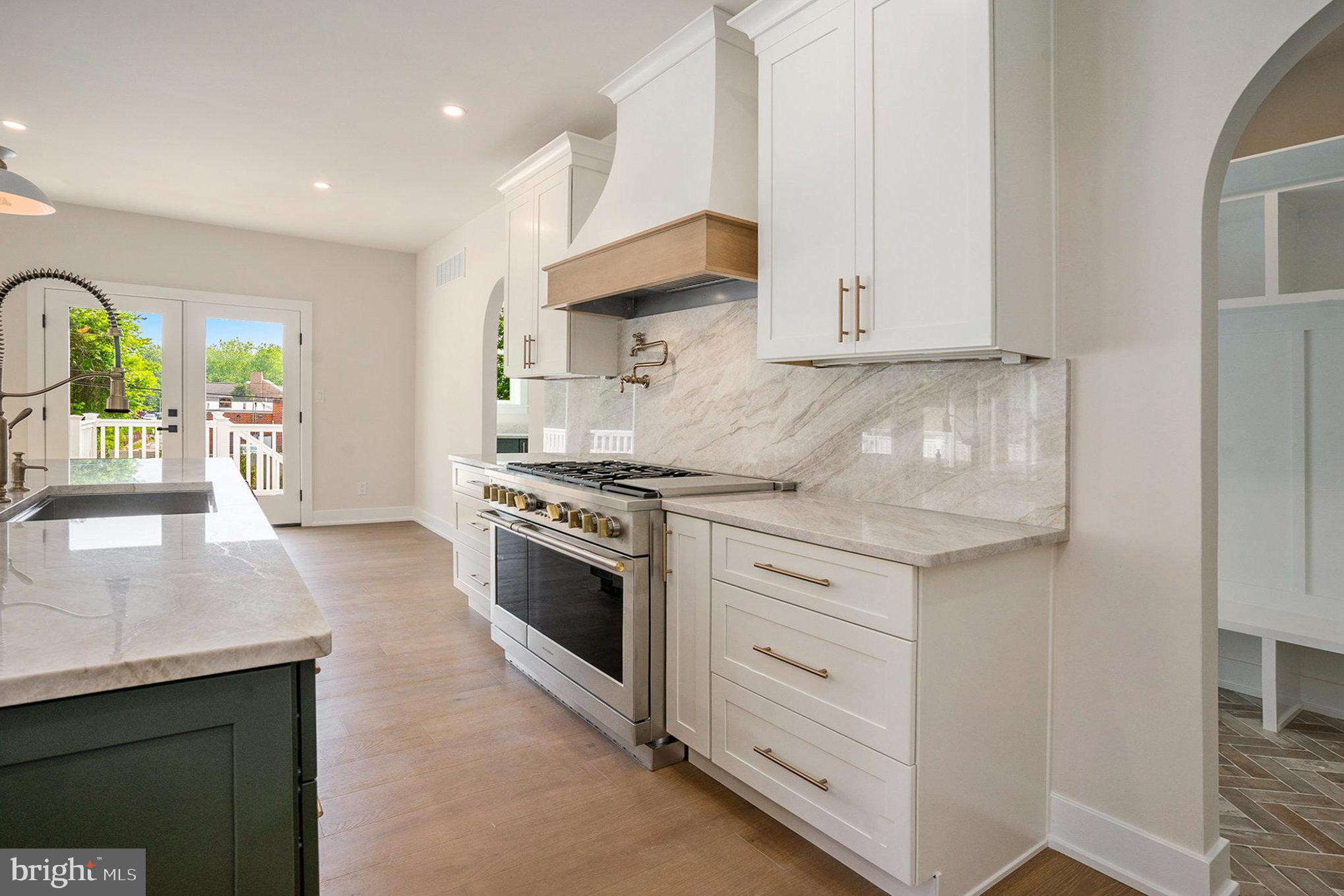 CONSHOHOCKEN - Residential