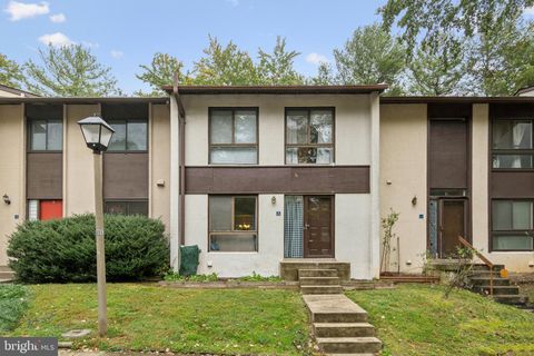 11825 COOPERS COURT RESTON VA 20191