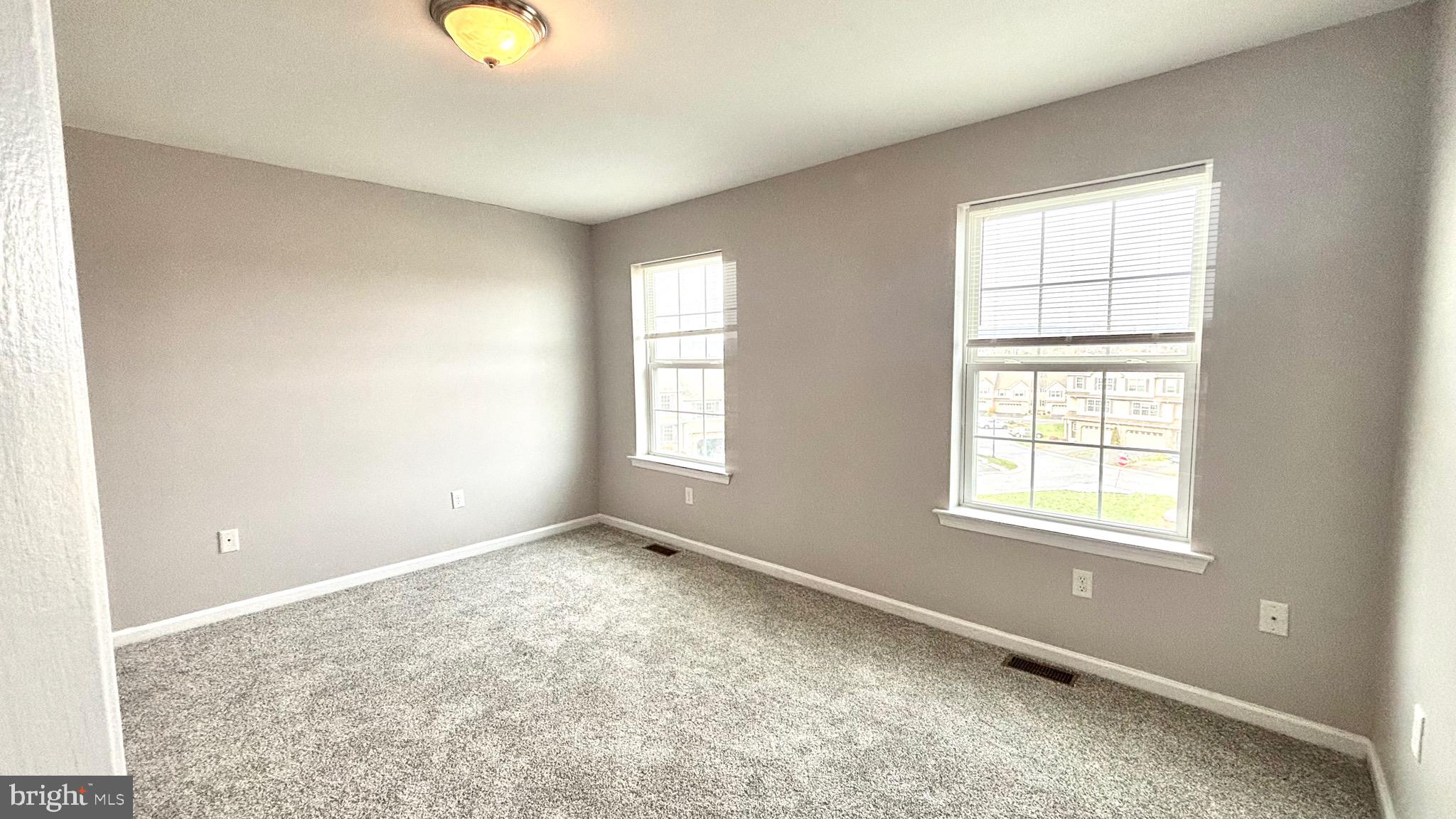 SILVER CREEK - Residential Lease