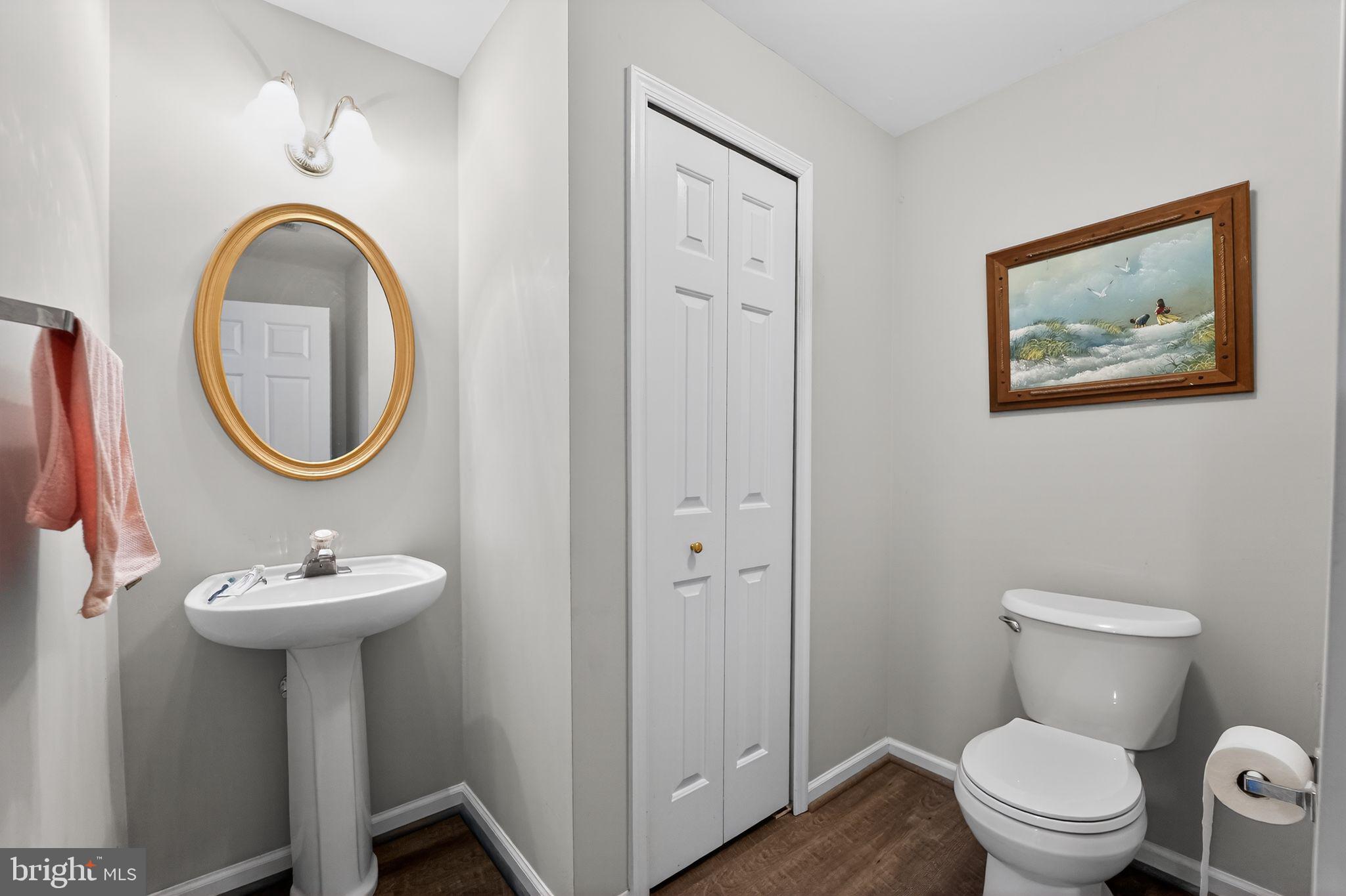 WELLINGTON TRACE - Residential