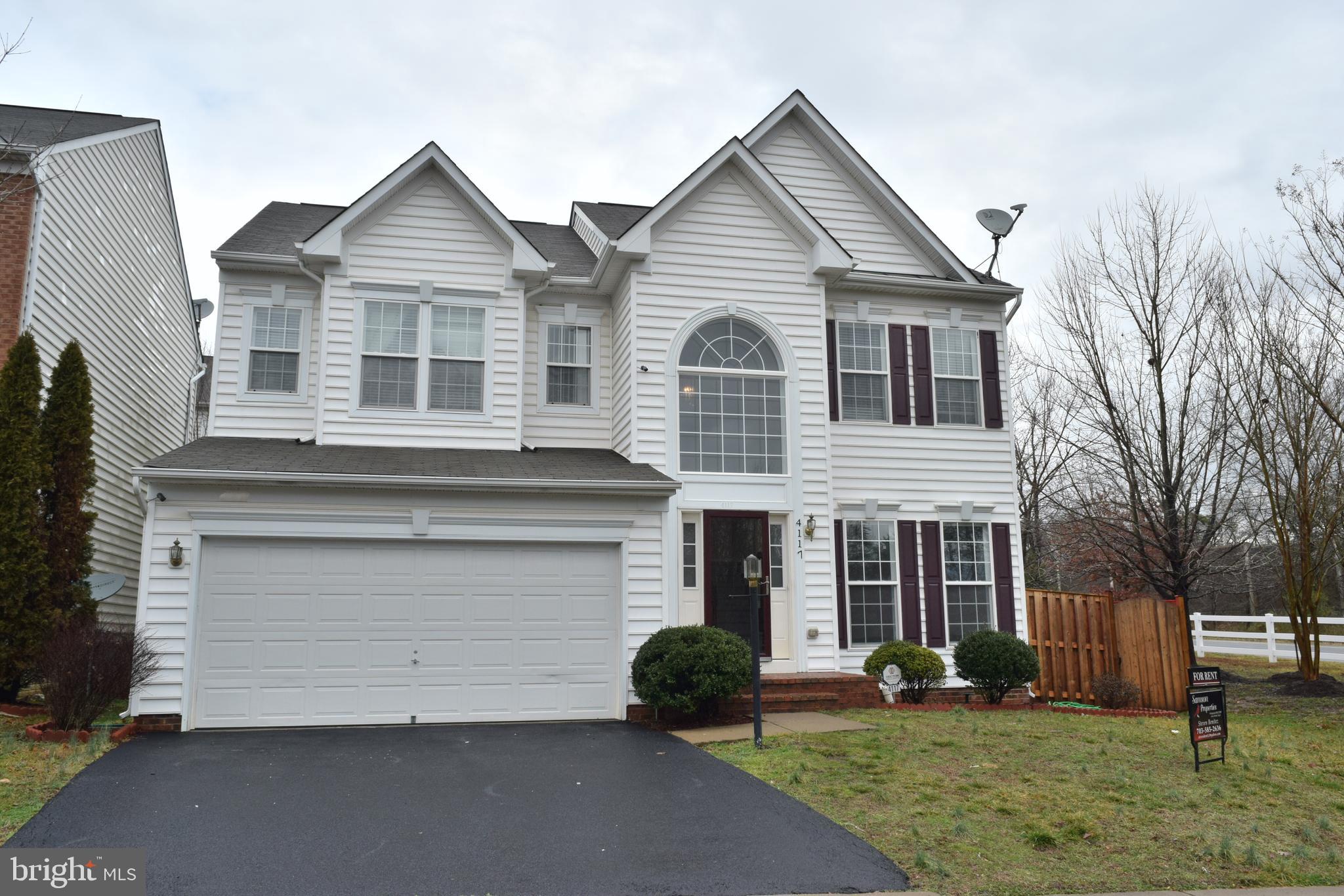 VAN BUREN VILLAGE - Residential Lease