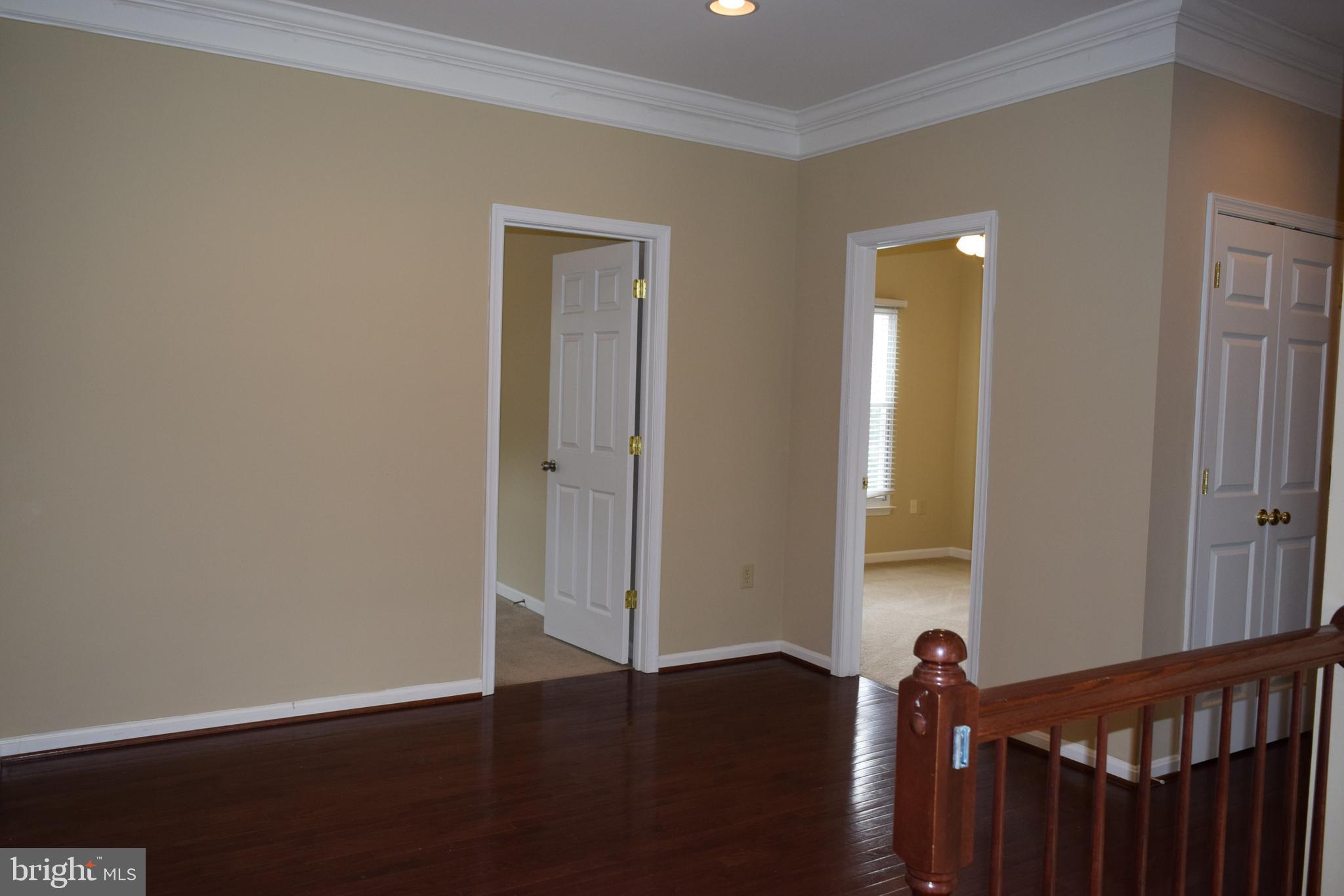 VAN BUREN VILLAGE - Residential Lease