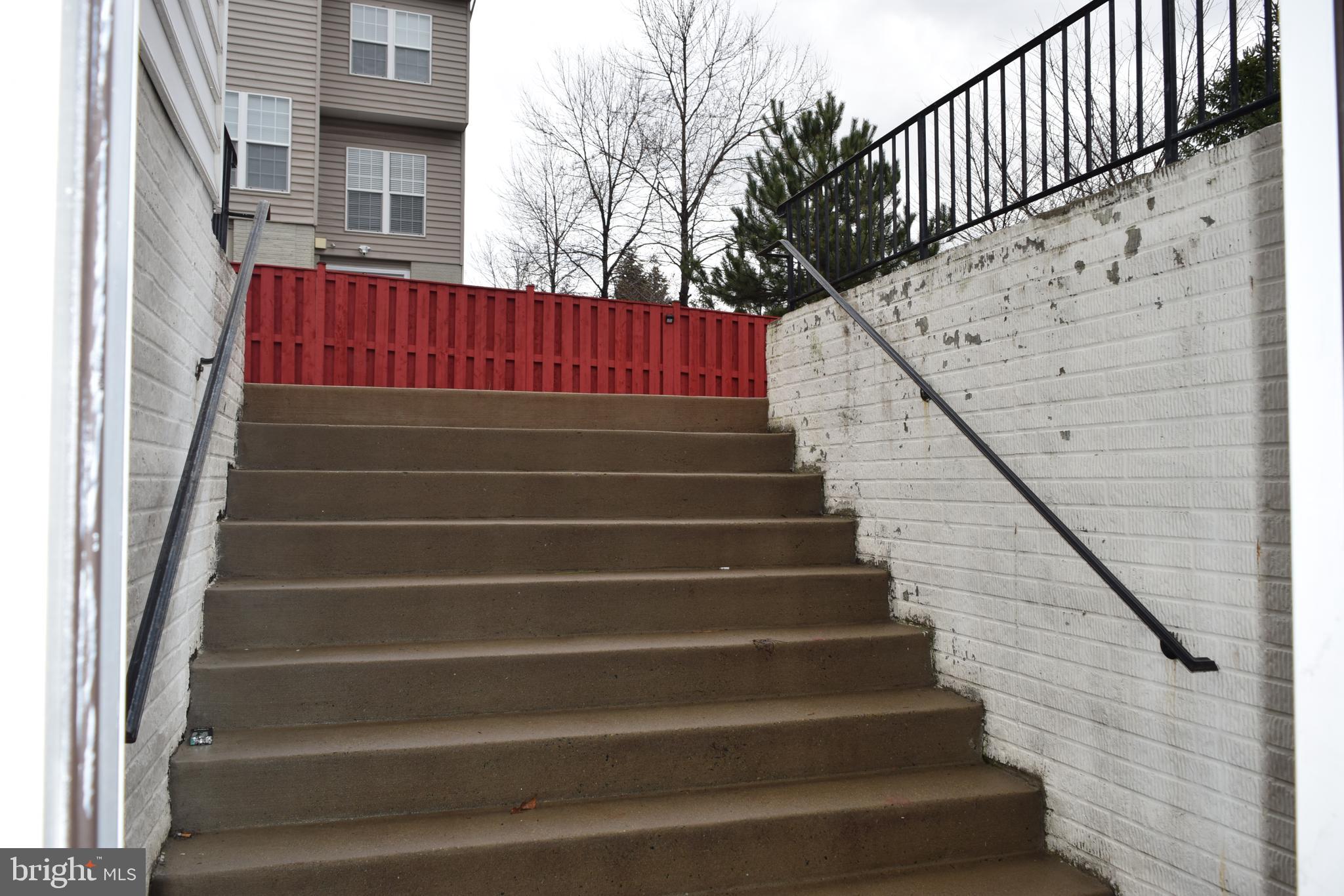 VAN BUREN VILLAGE - Residential Lease