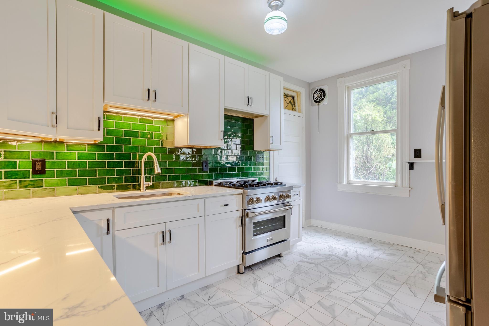 GARDENVILLE - Residential