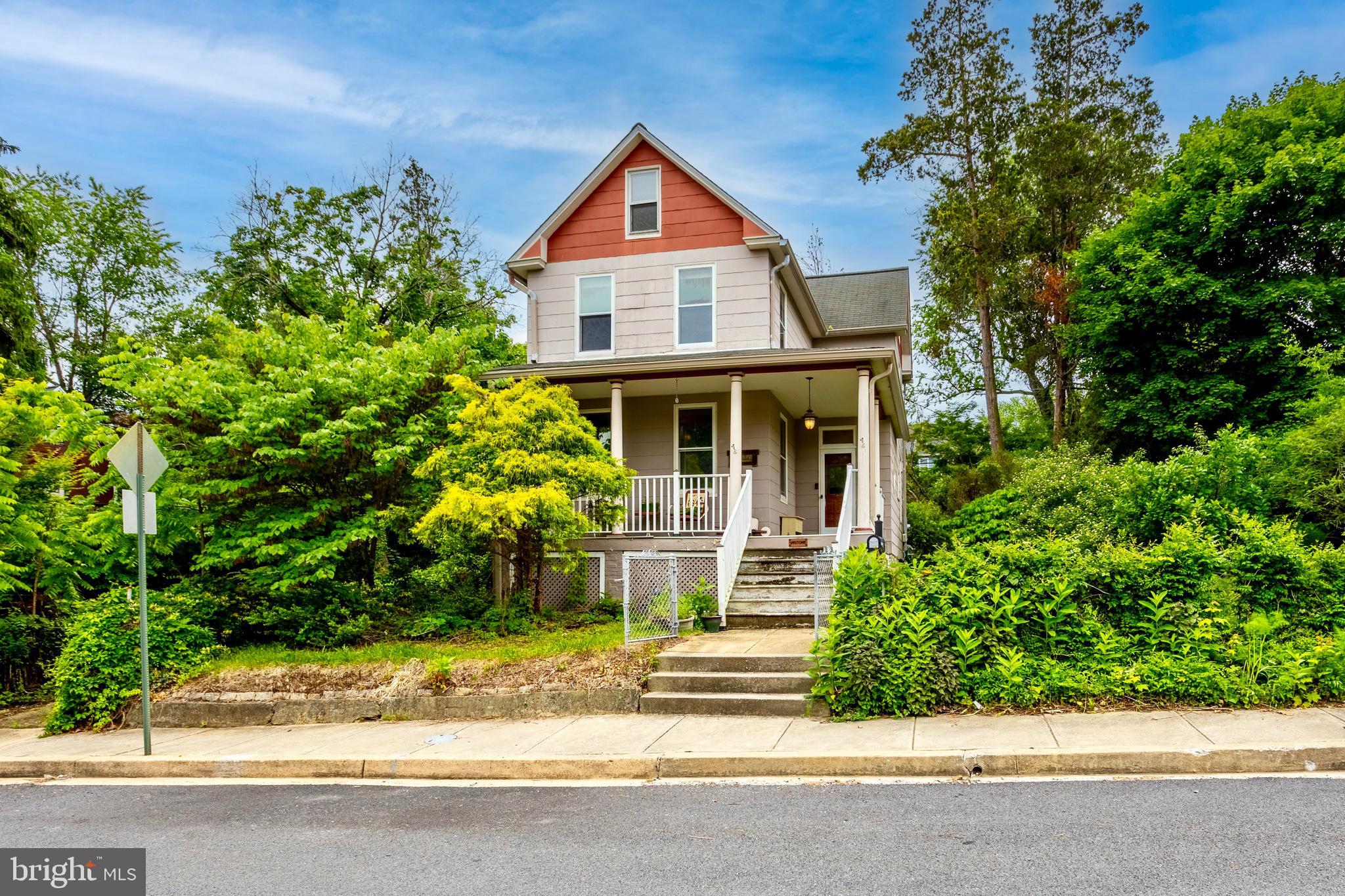 GARDENVILLE - Residential