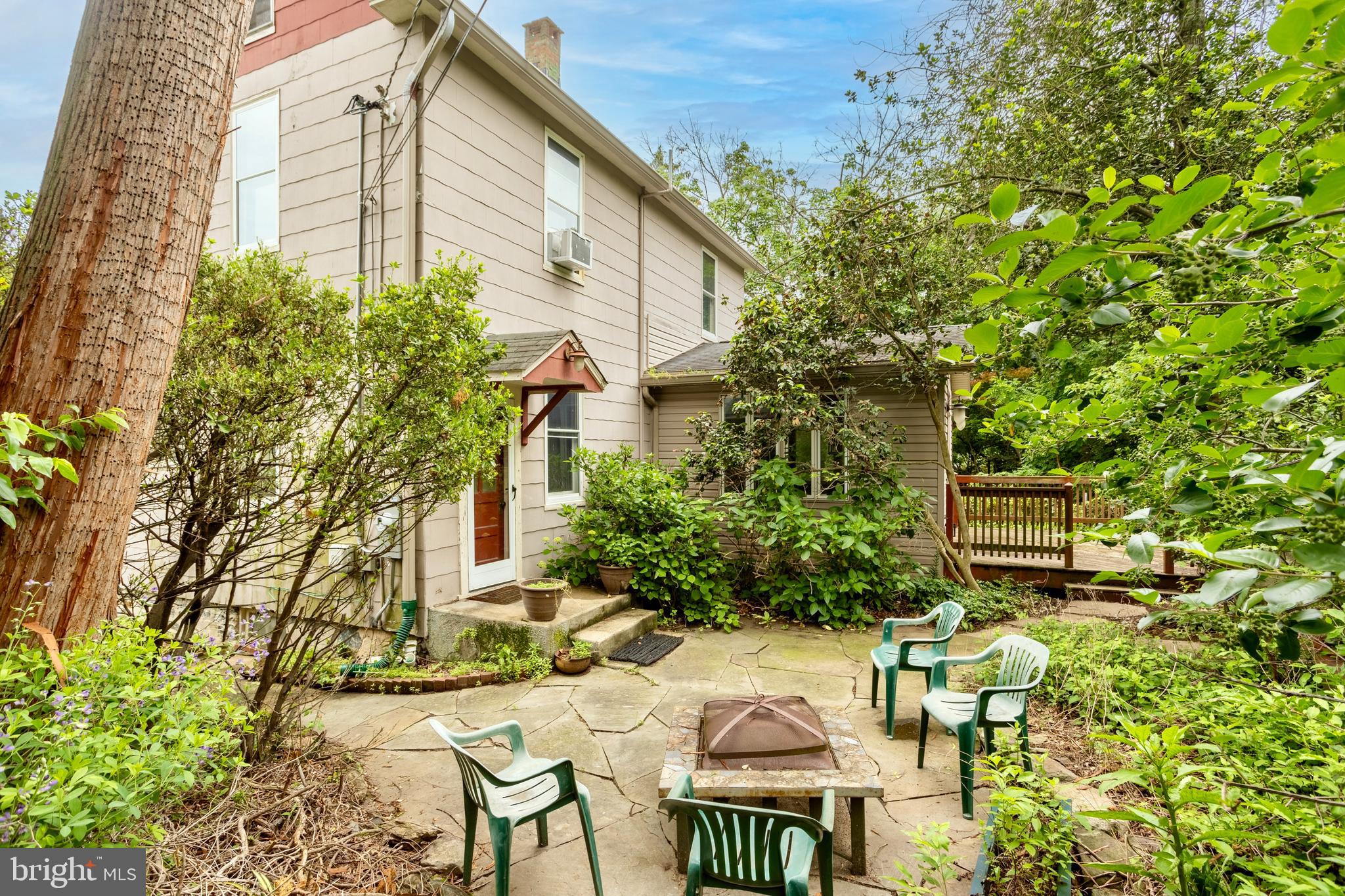 GARDENVILLE - Residential