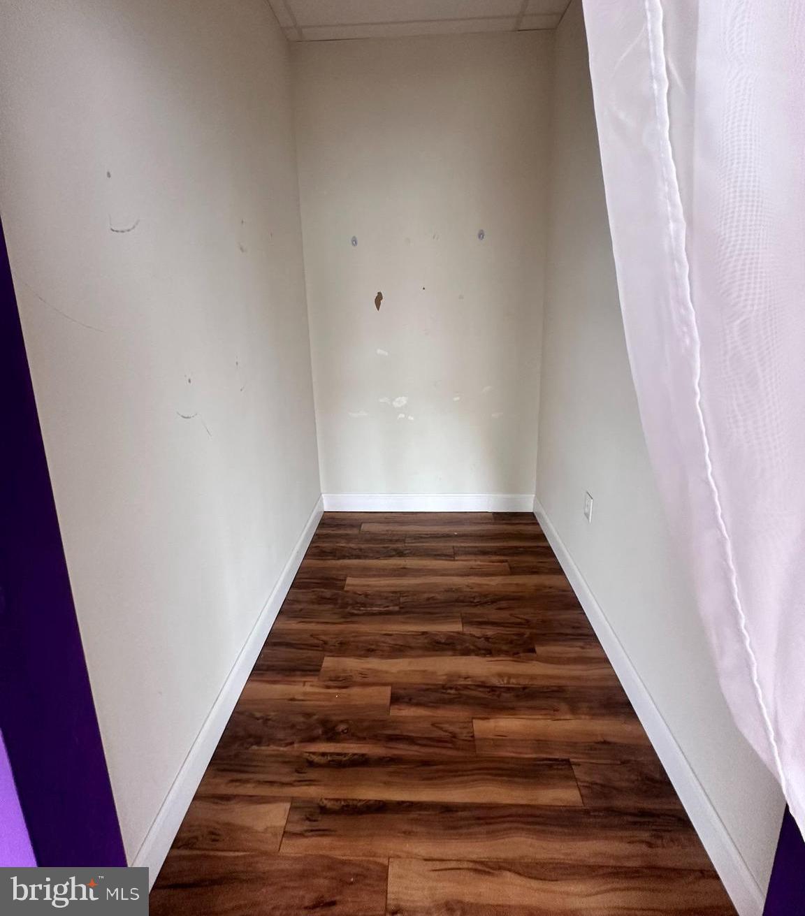 JACKSON SQUARE BUSINESS - Commercial Lease