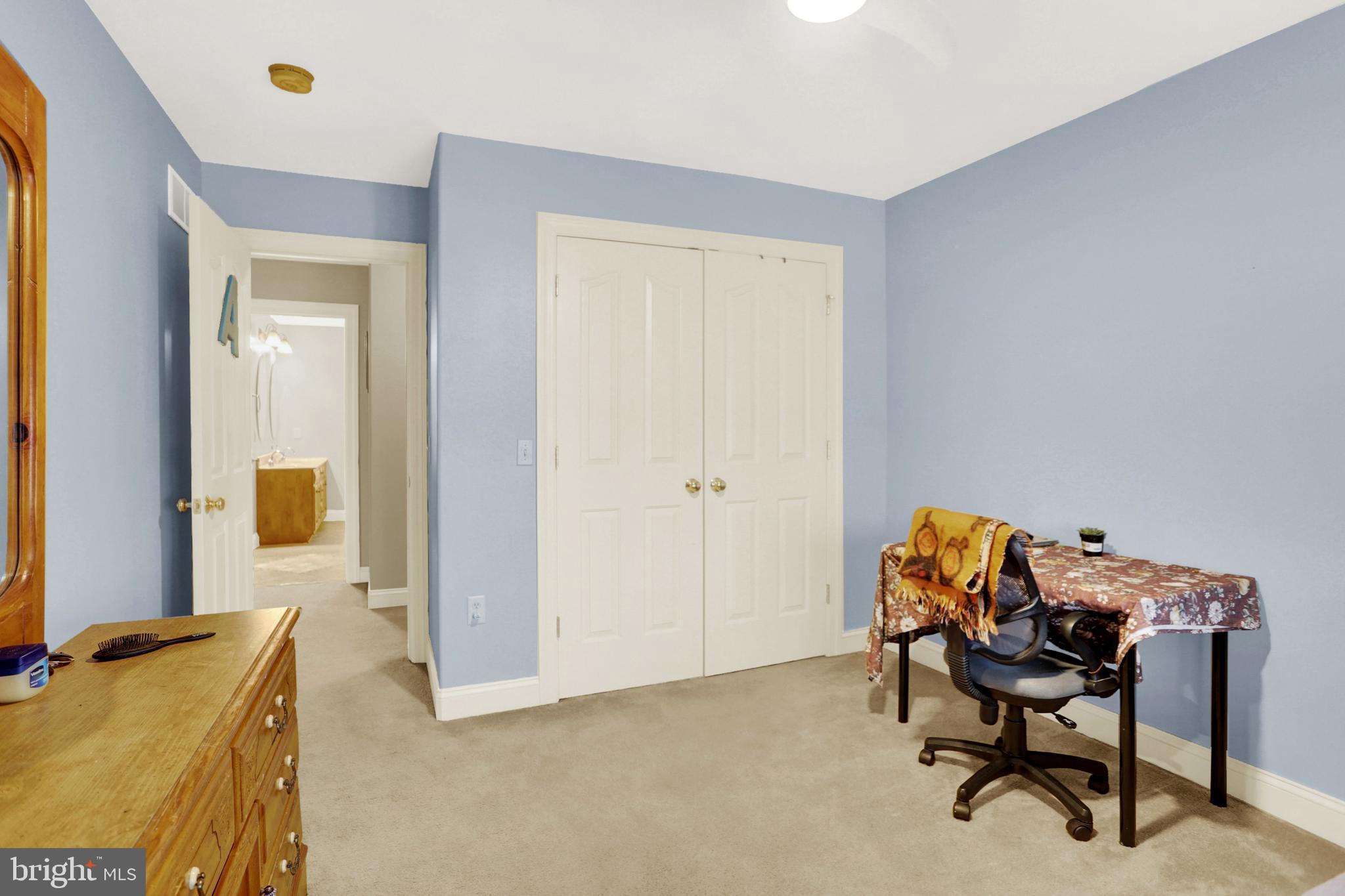 JEFFERSON COURT - Residential