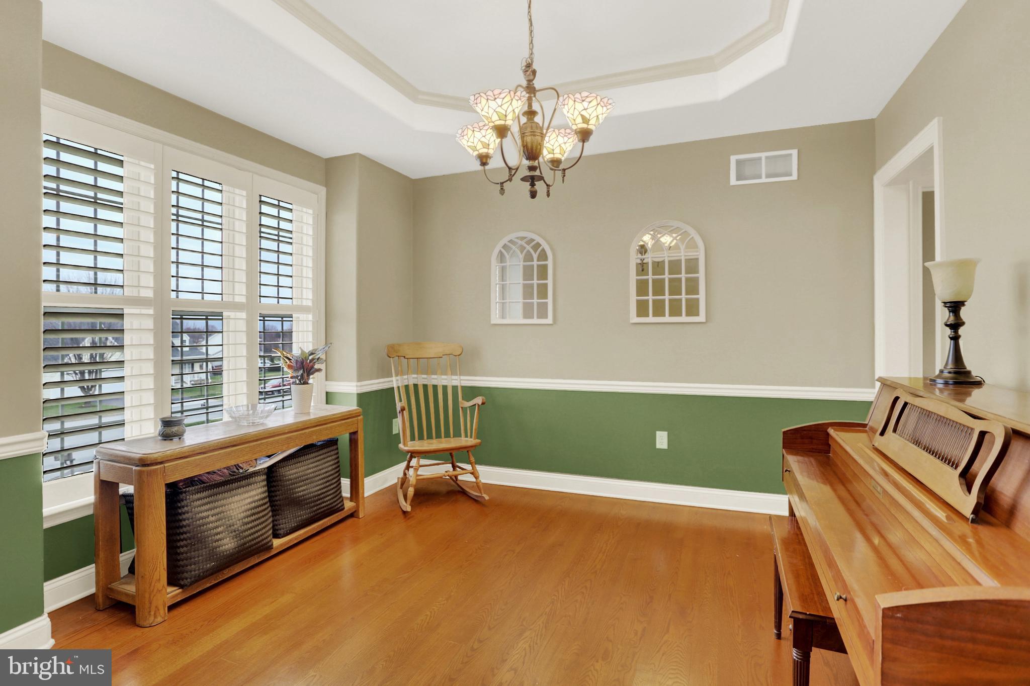 JEFFERSON COURT - Residential