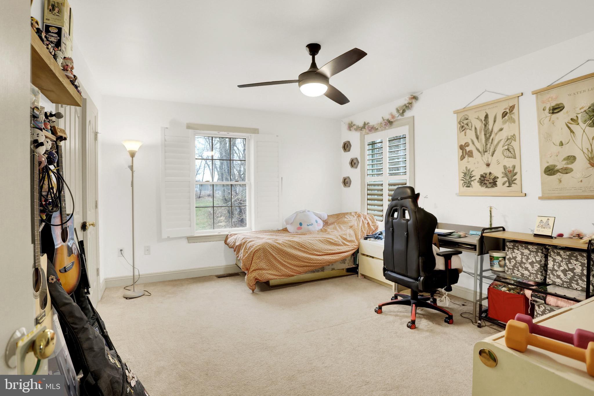 JEFFERSON COURT - Residential