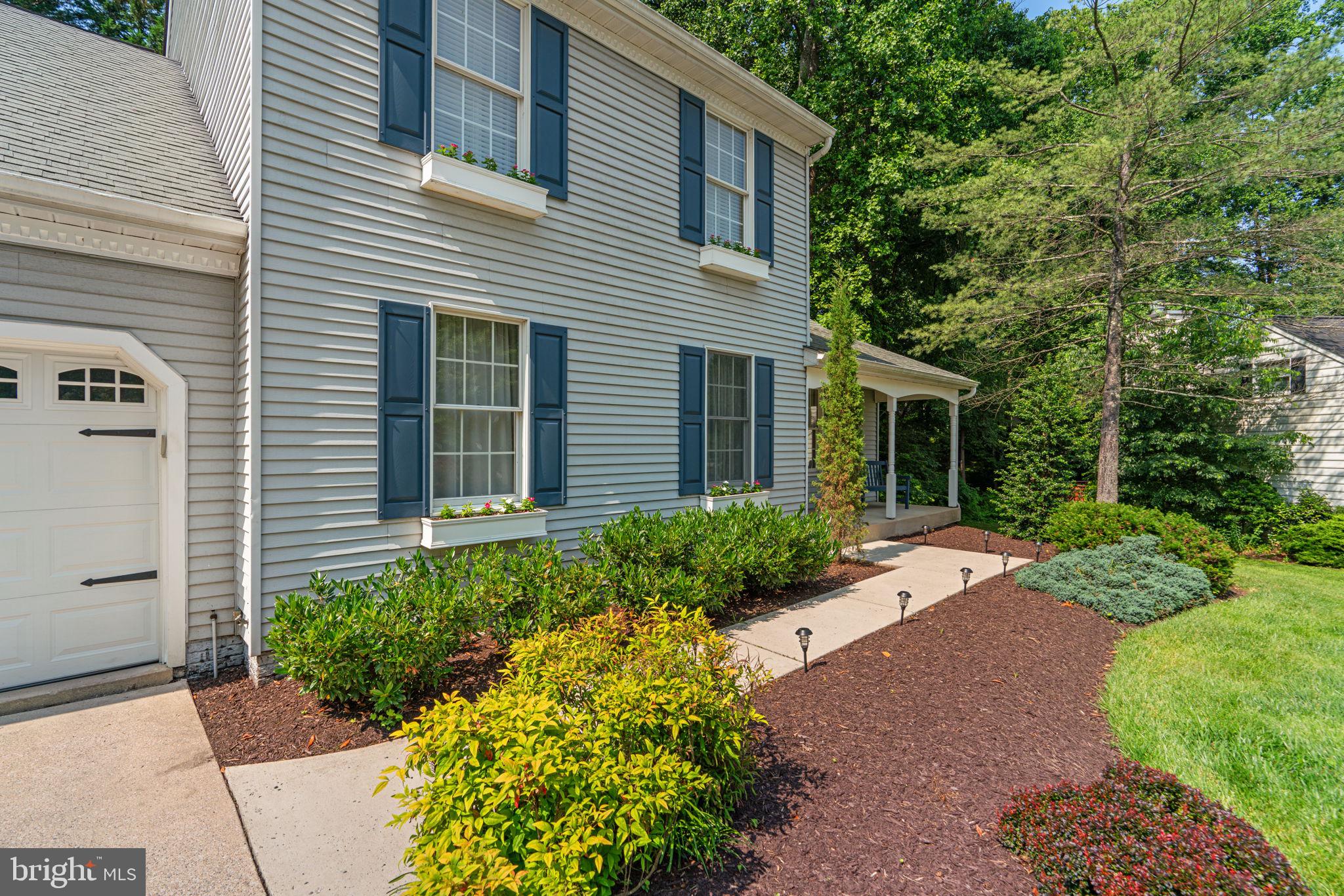 2910 FOX FIRE COURT