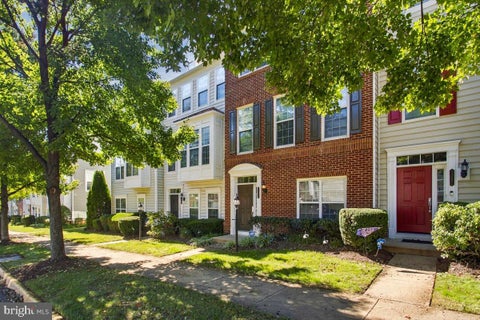 Photo of 14654 Crossfield Way, WOODBRIDGE, VA 22191 (MLS # VAPW2132870)