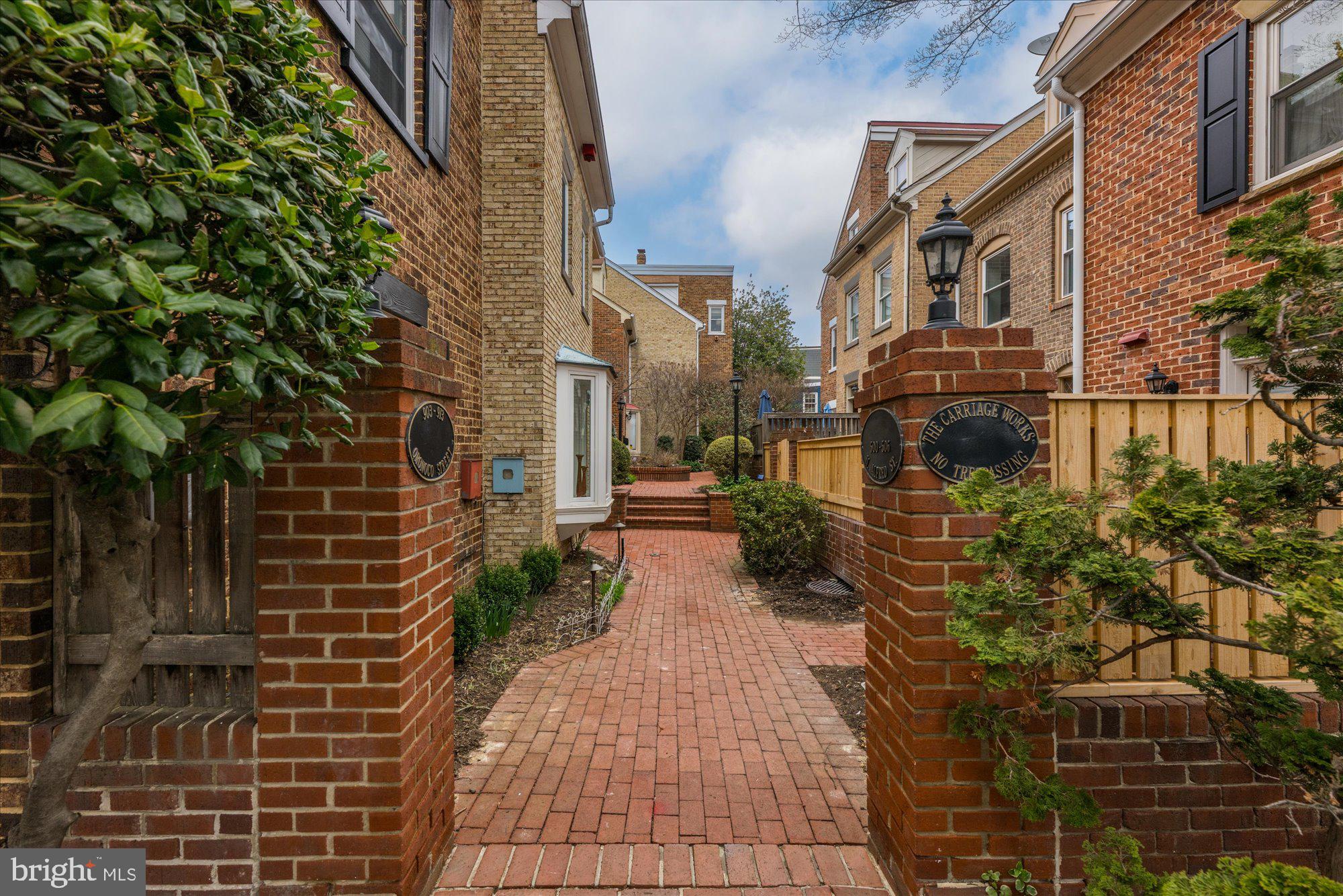 CARRIAGE WORKS - Residential