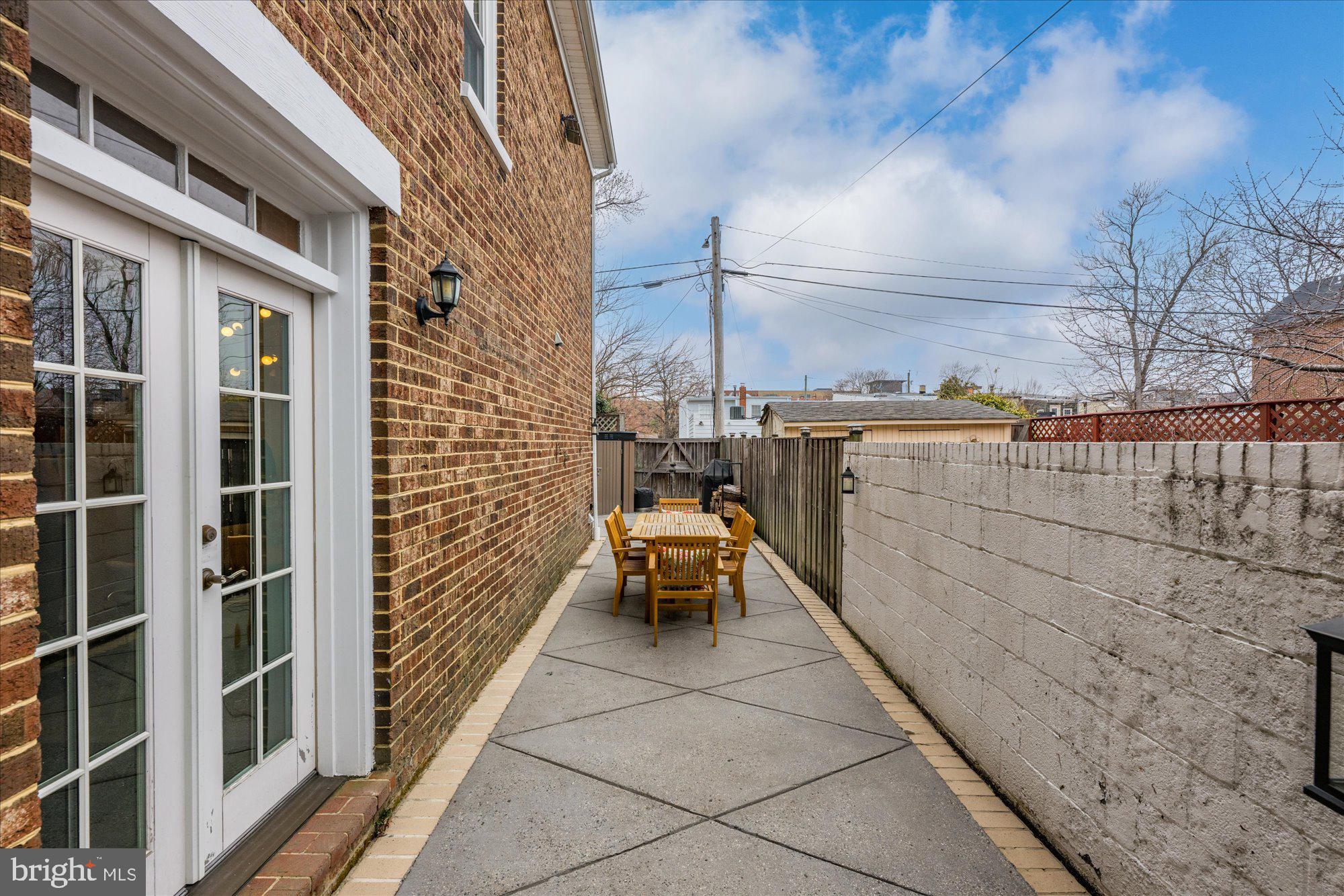 CARRIAGE WORKS - Residential