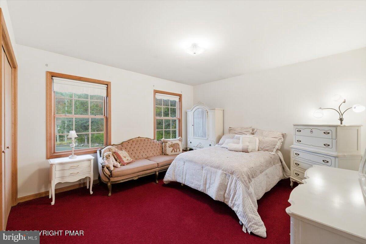 ARBOR WOODS - Residential