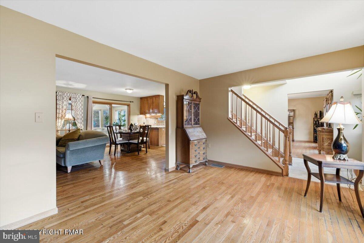 ARBOR WOODS - Residential