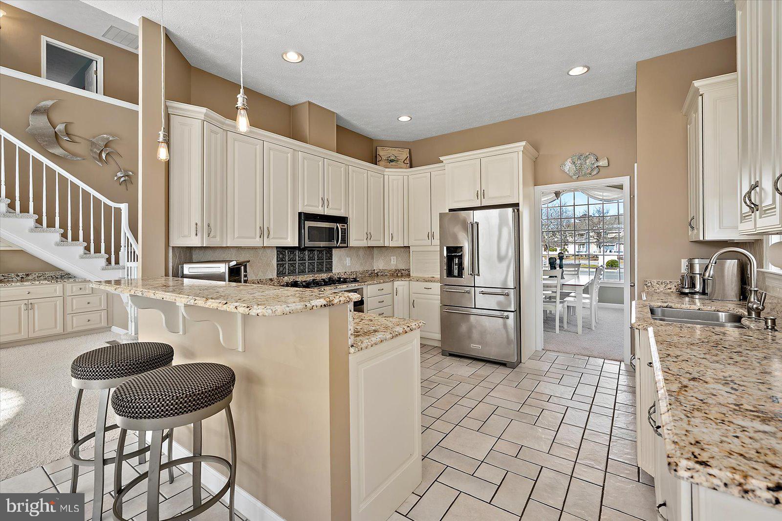 HERON HARBOUR - Residential